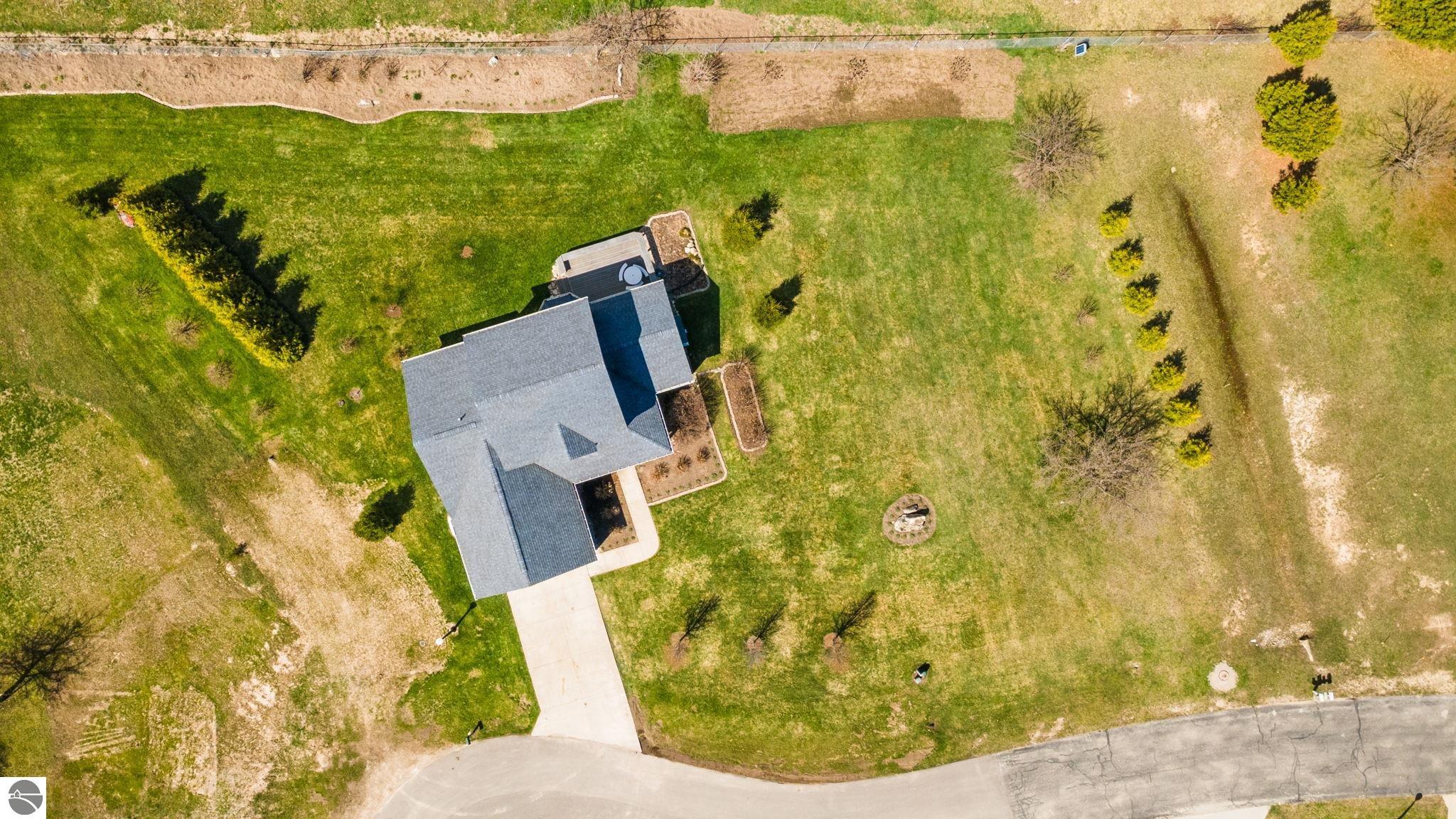 7031 Applewood Drive