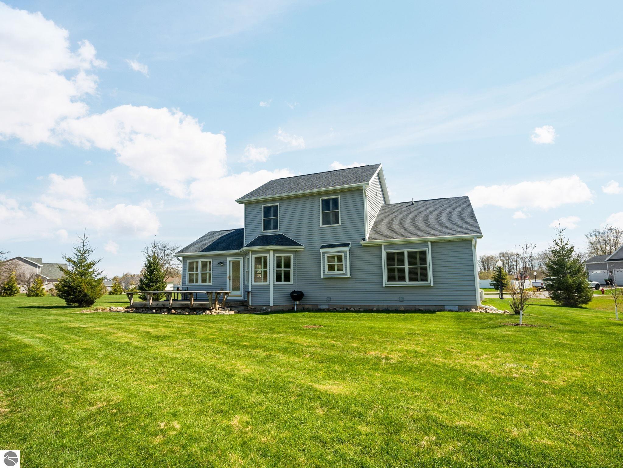7031 Applewood Drive