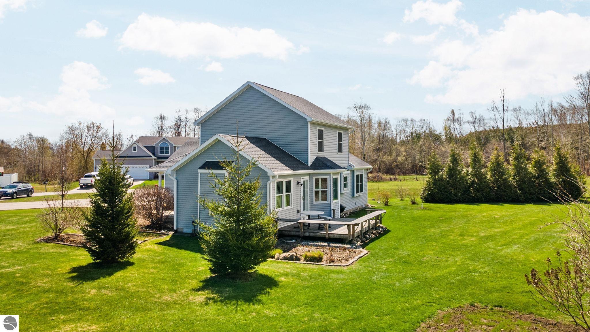 7031 Applewood Drive