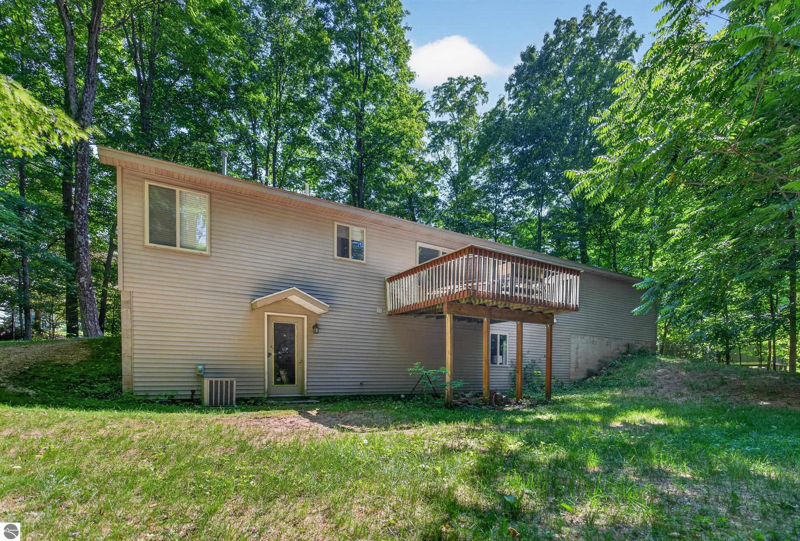 1970 Sparrow Drive