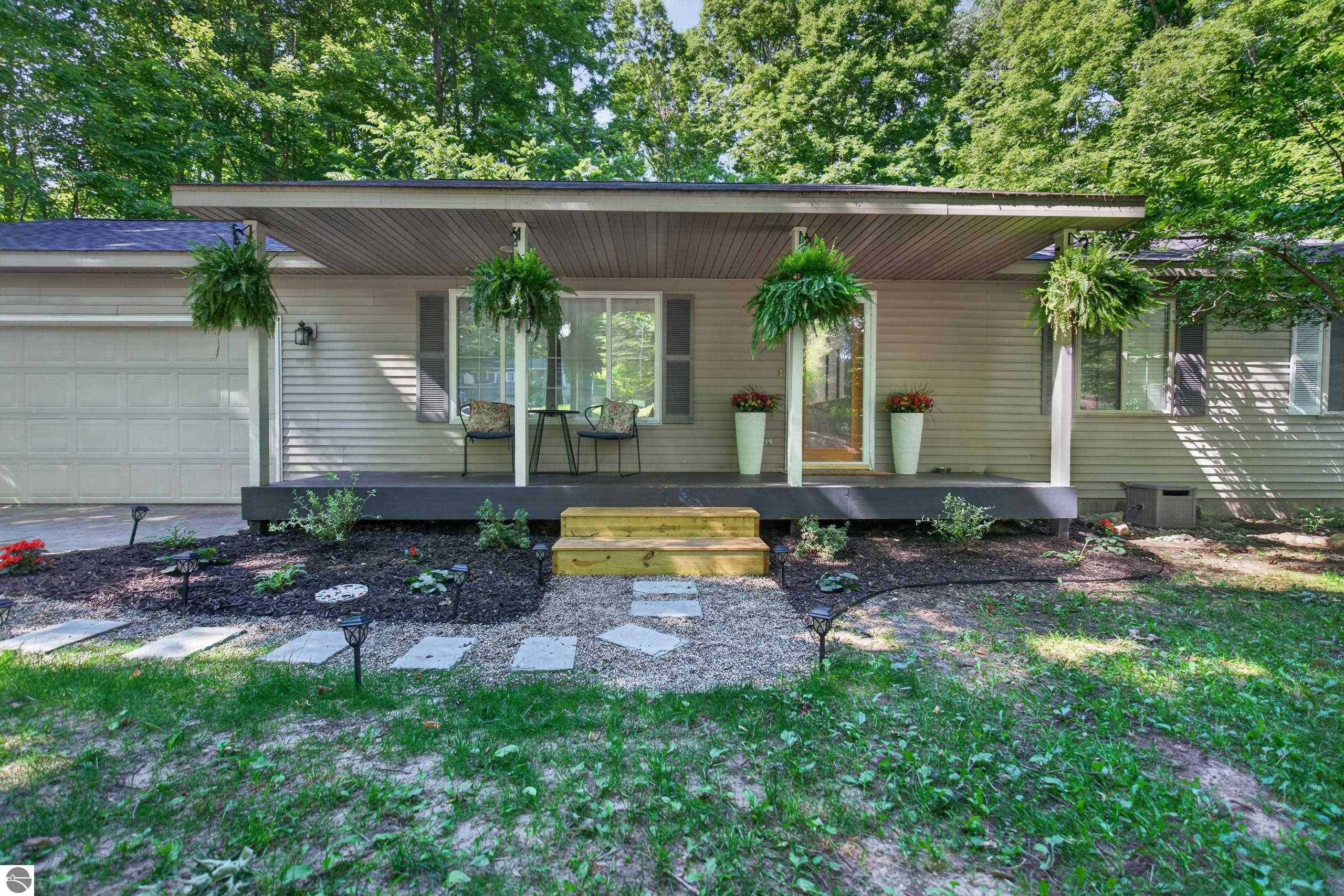 1970 Sparrow Drive