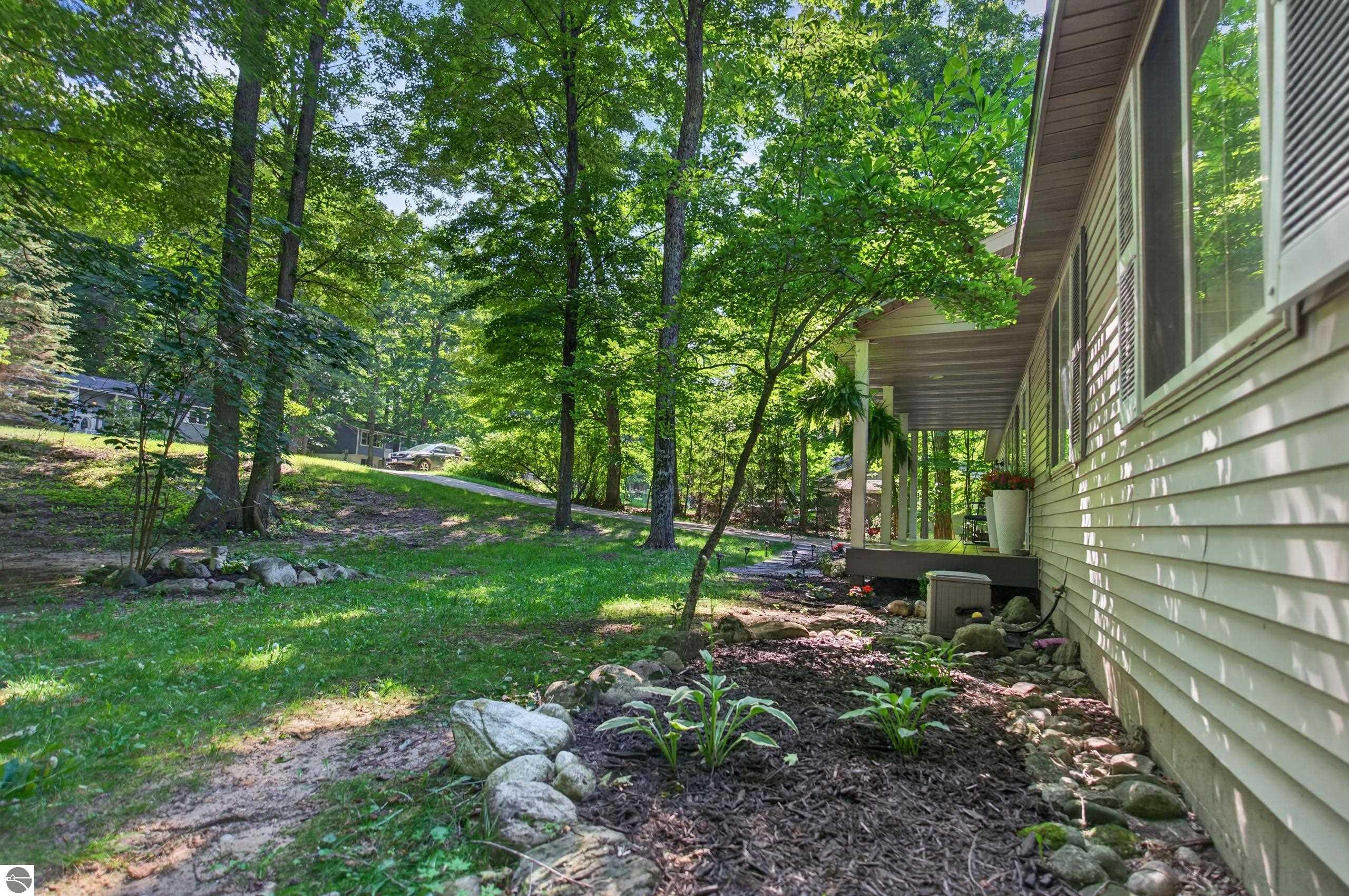 1970 Sparrow Drive