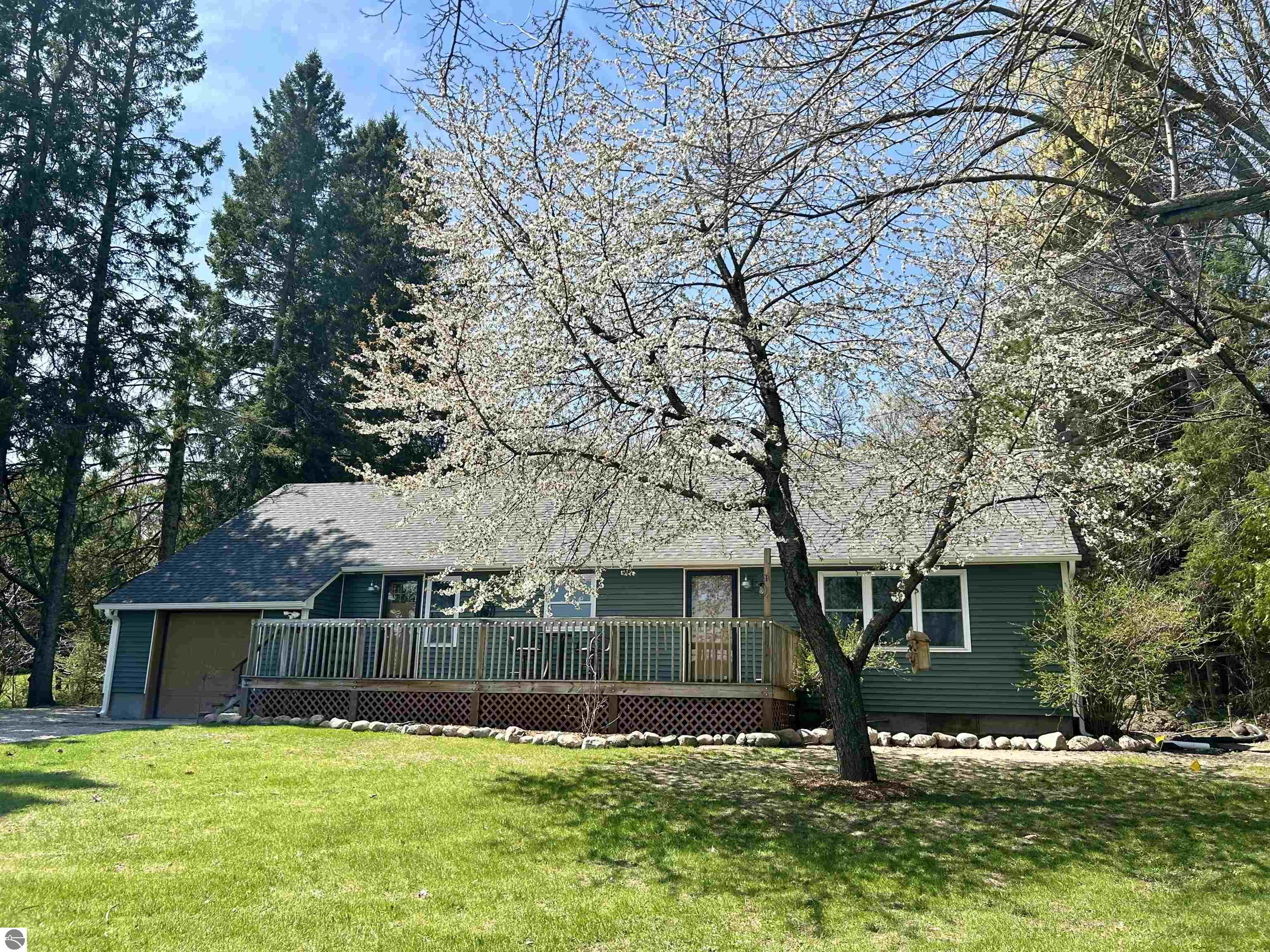 8408 S Schomberg Road