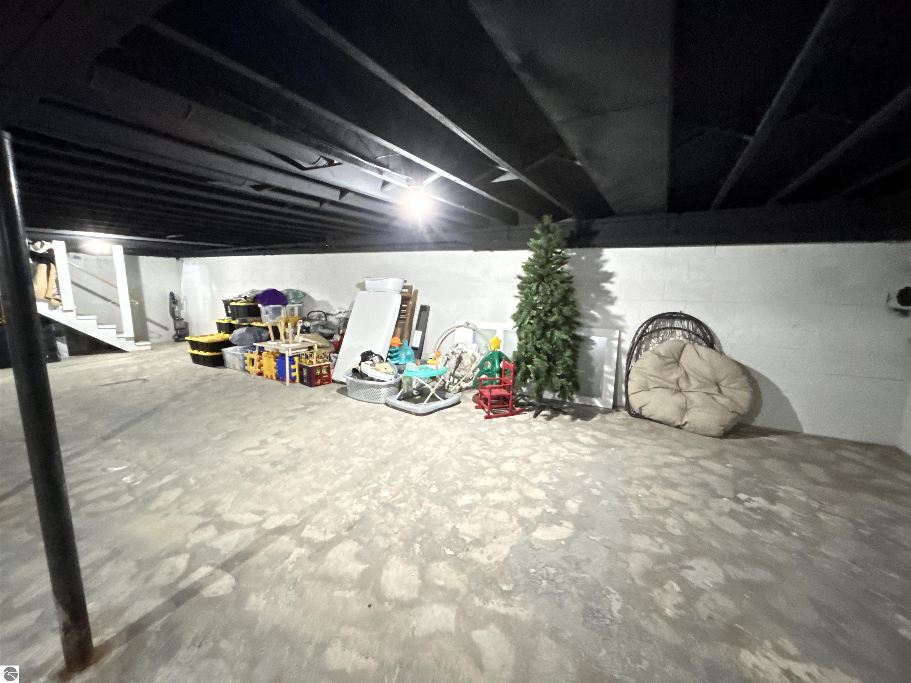 8408 S Schomberg Road