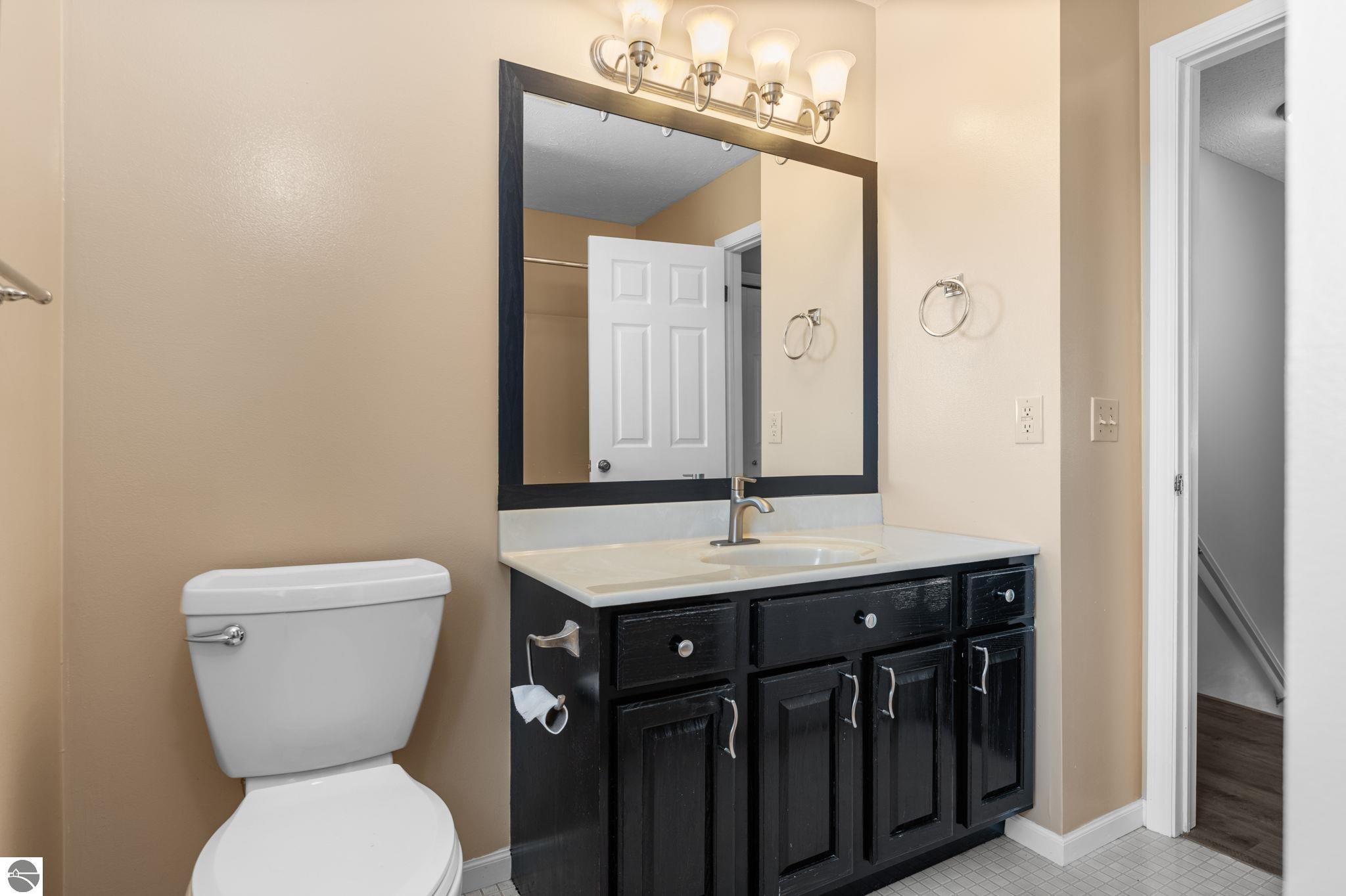 6109 Dover Lane