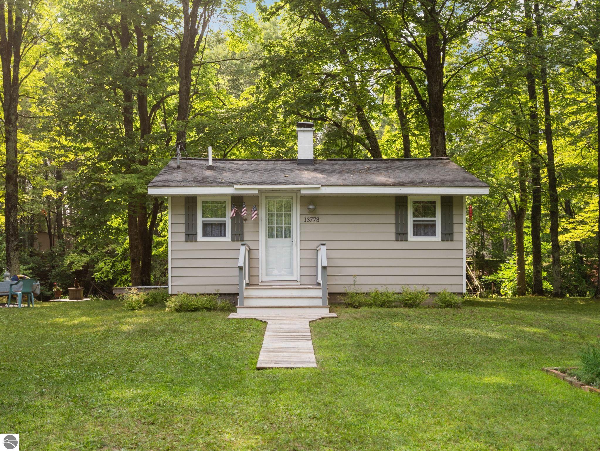 13773 SW Spring Creek