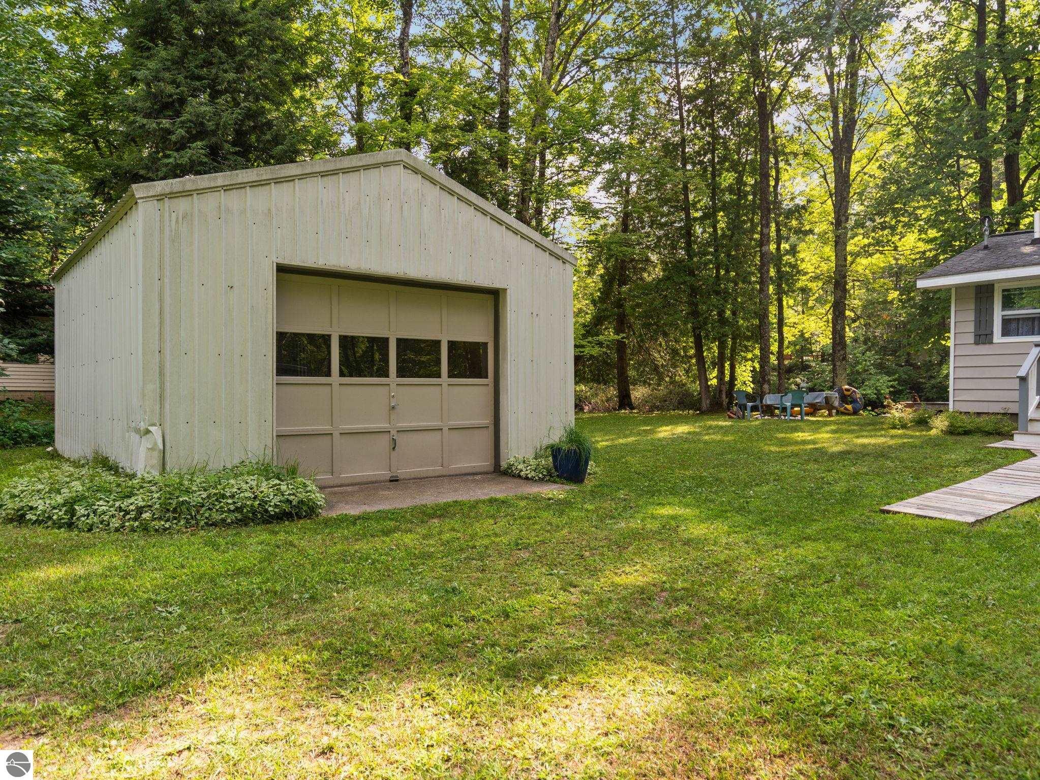13773 SW Spring Creek