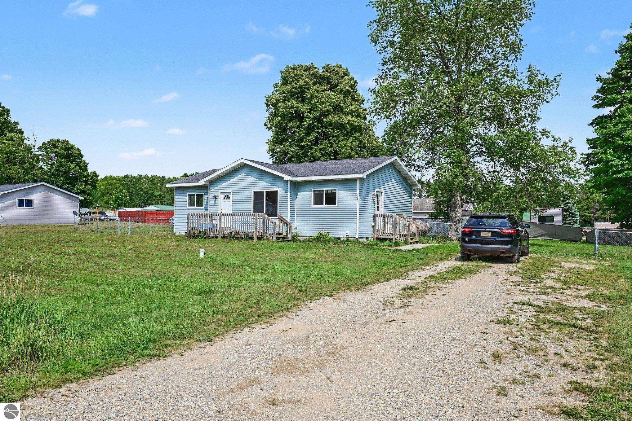 3328 Clyde Drive