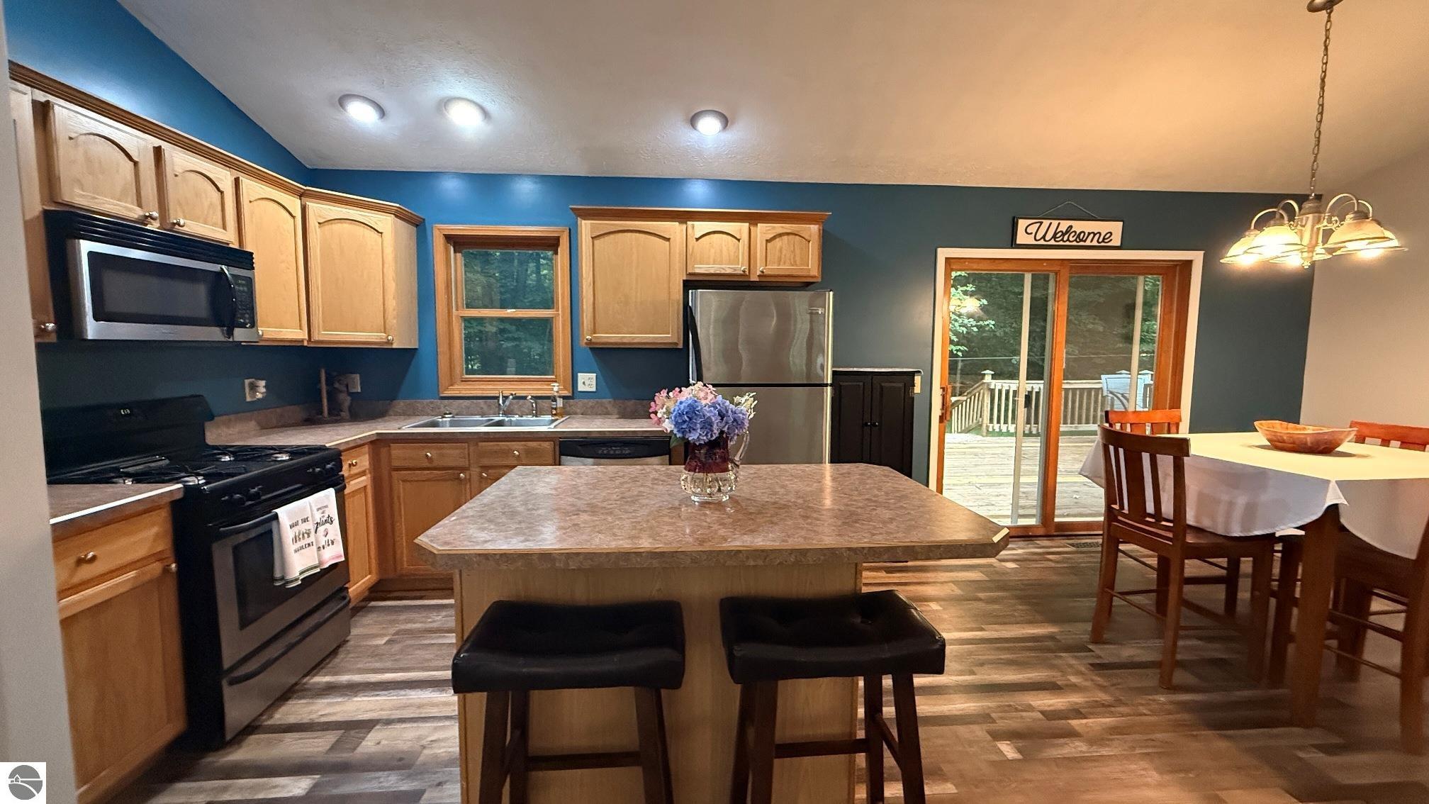 8514 Bent Pine Drive
