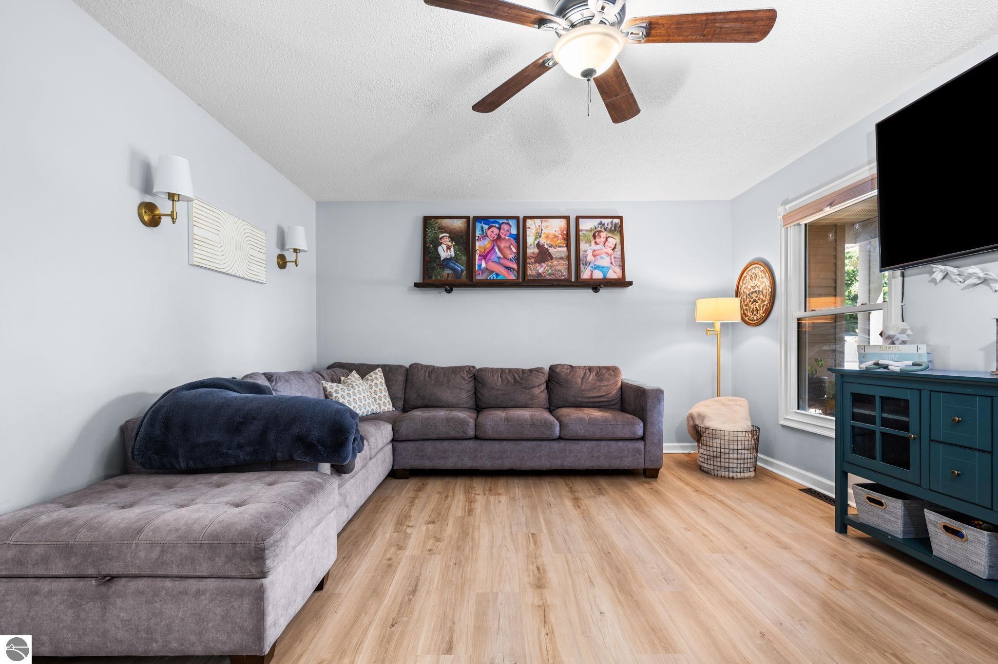 1216 Valley Drive