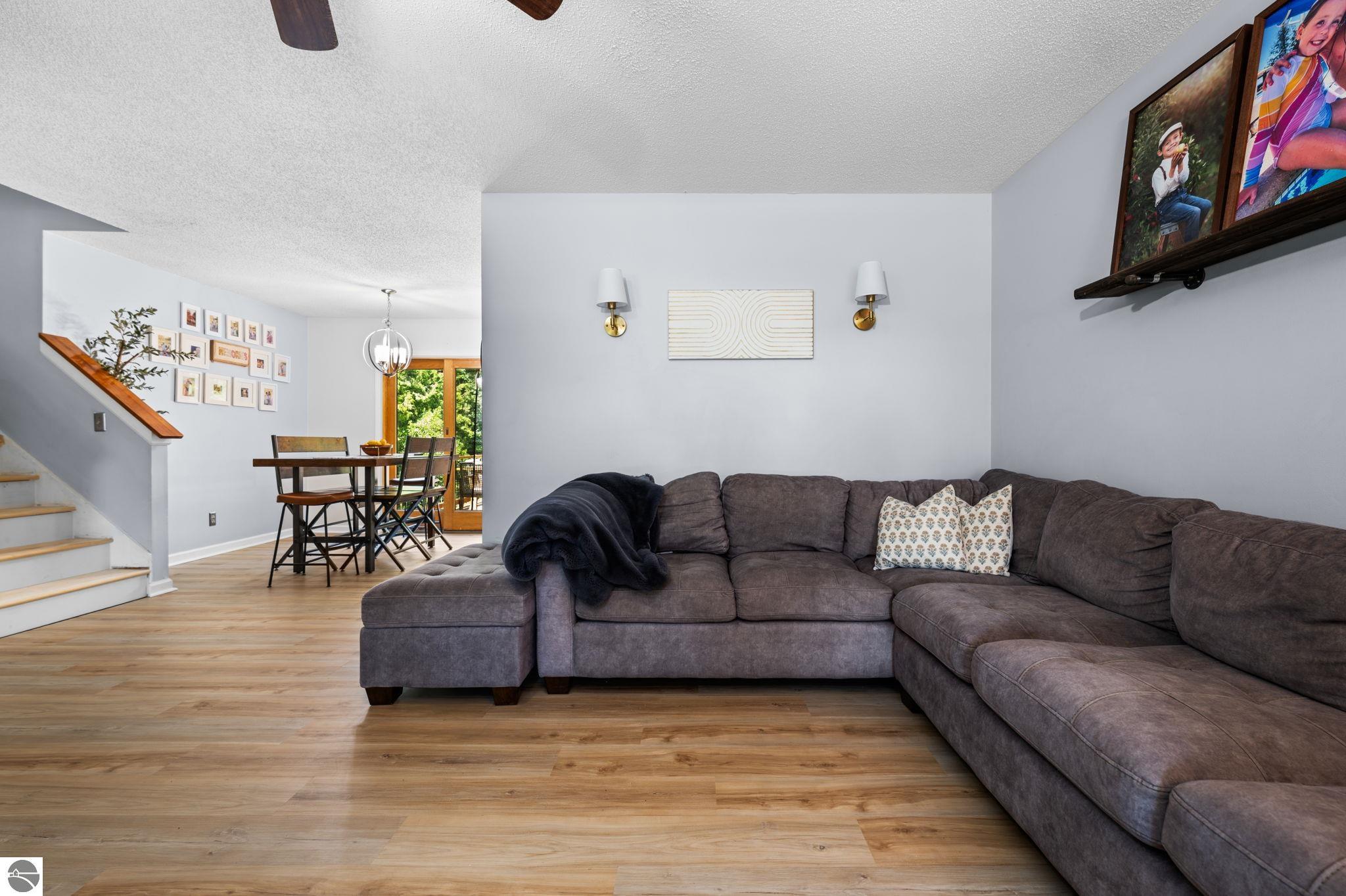 1216 Valley Drive