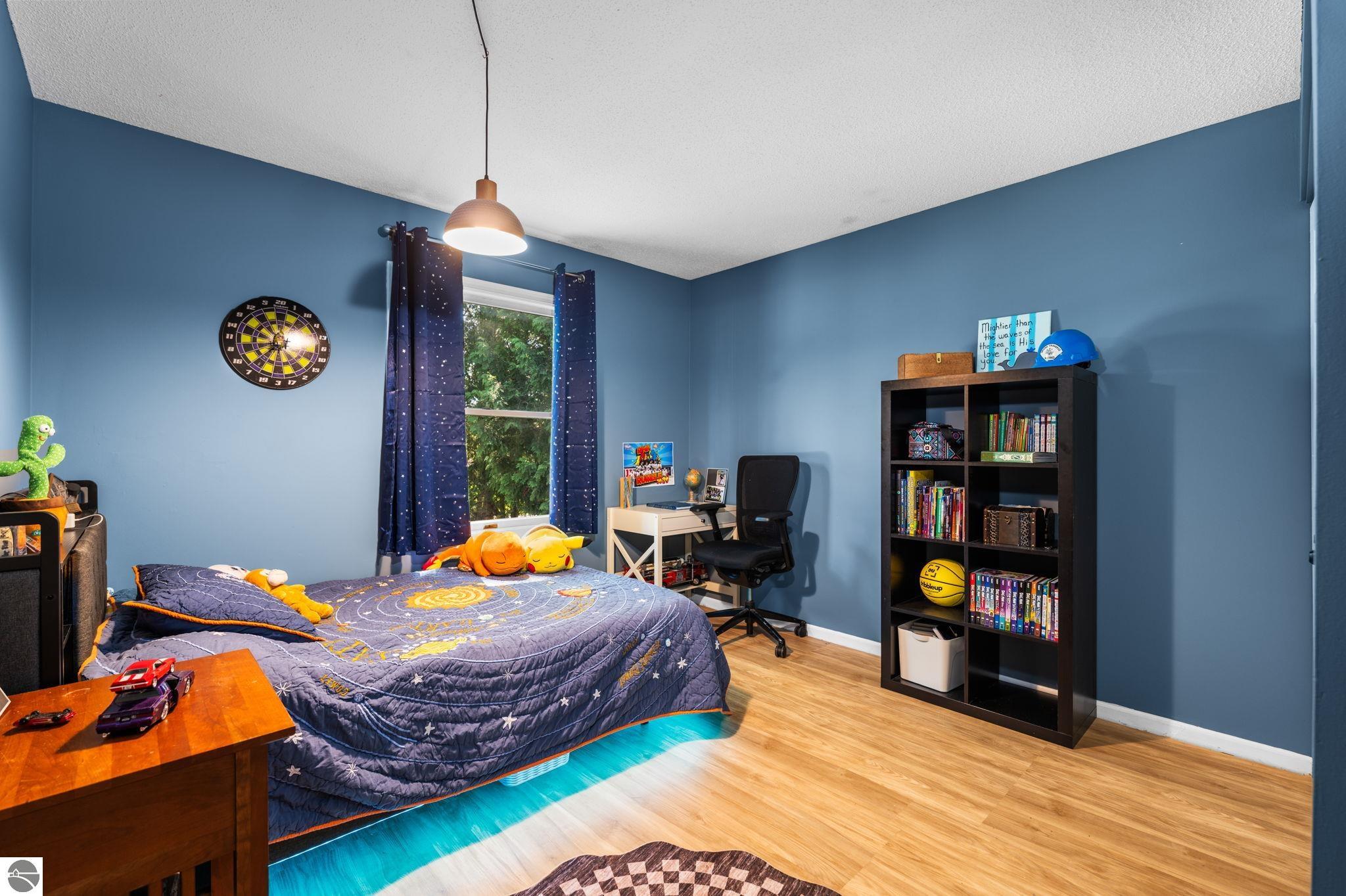 1216 Valley Drive