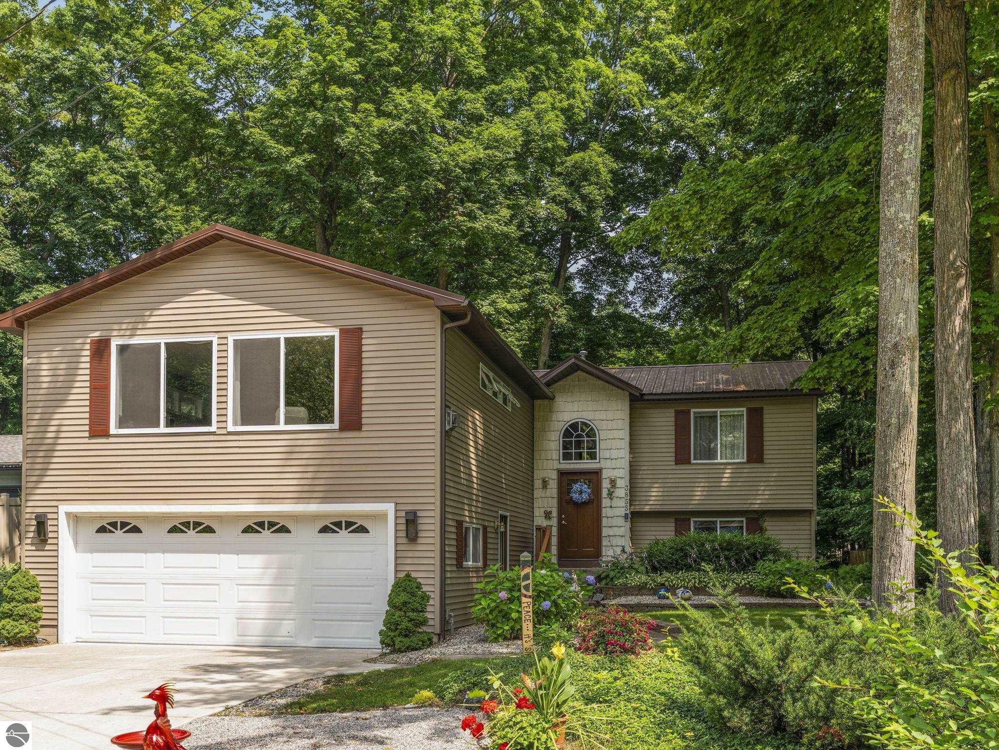 3855 White Birch Drive