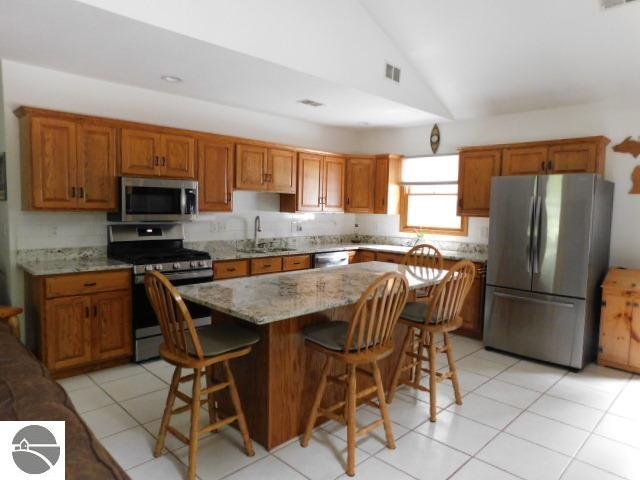 2406 Serenity Pines