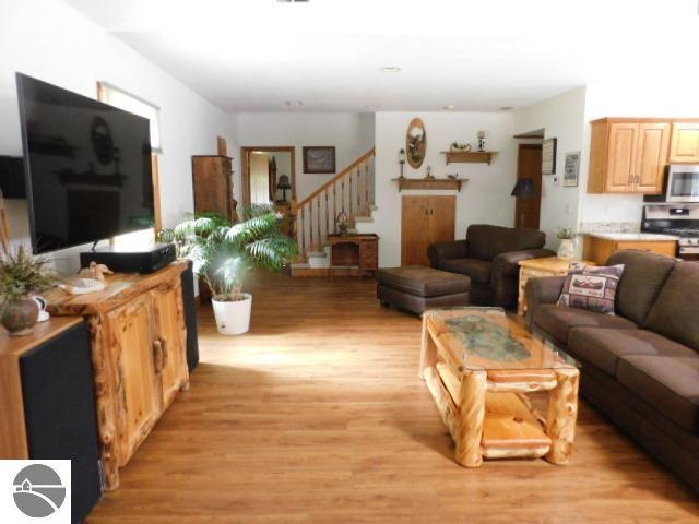 2406 Serenity Pines