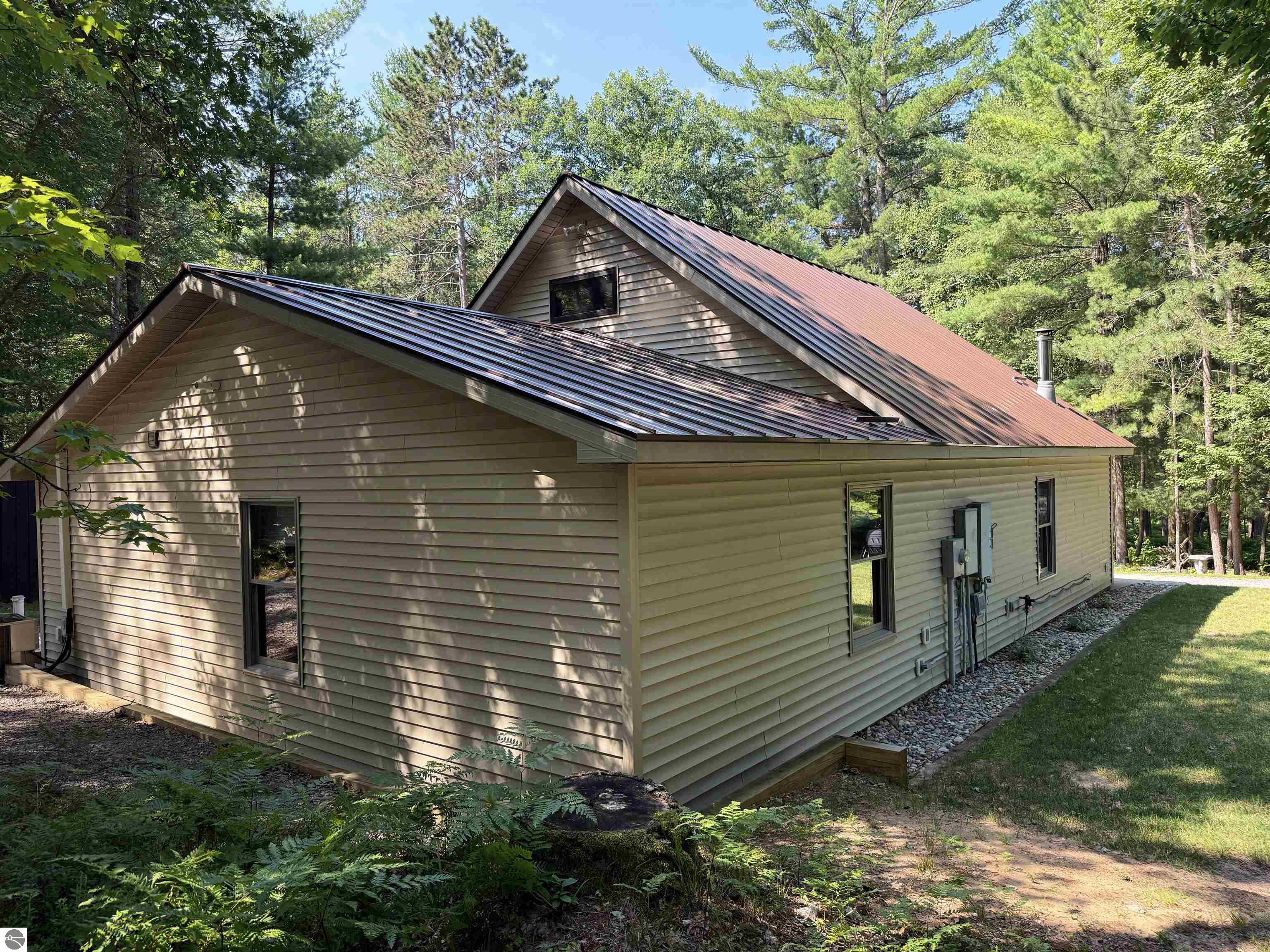 2406 Serenity Pines