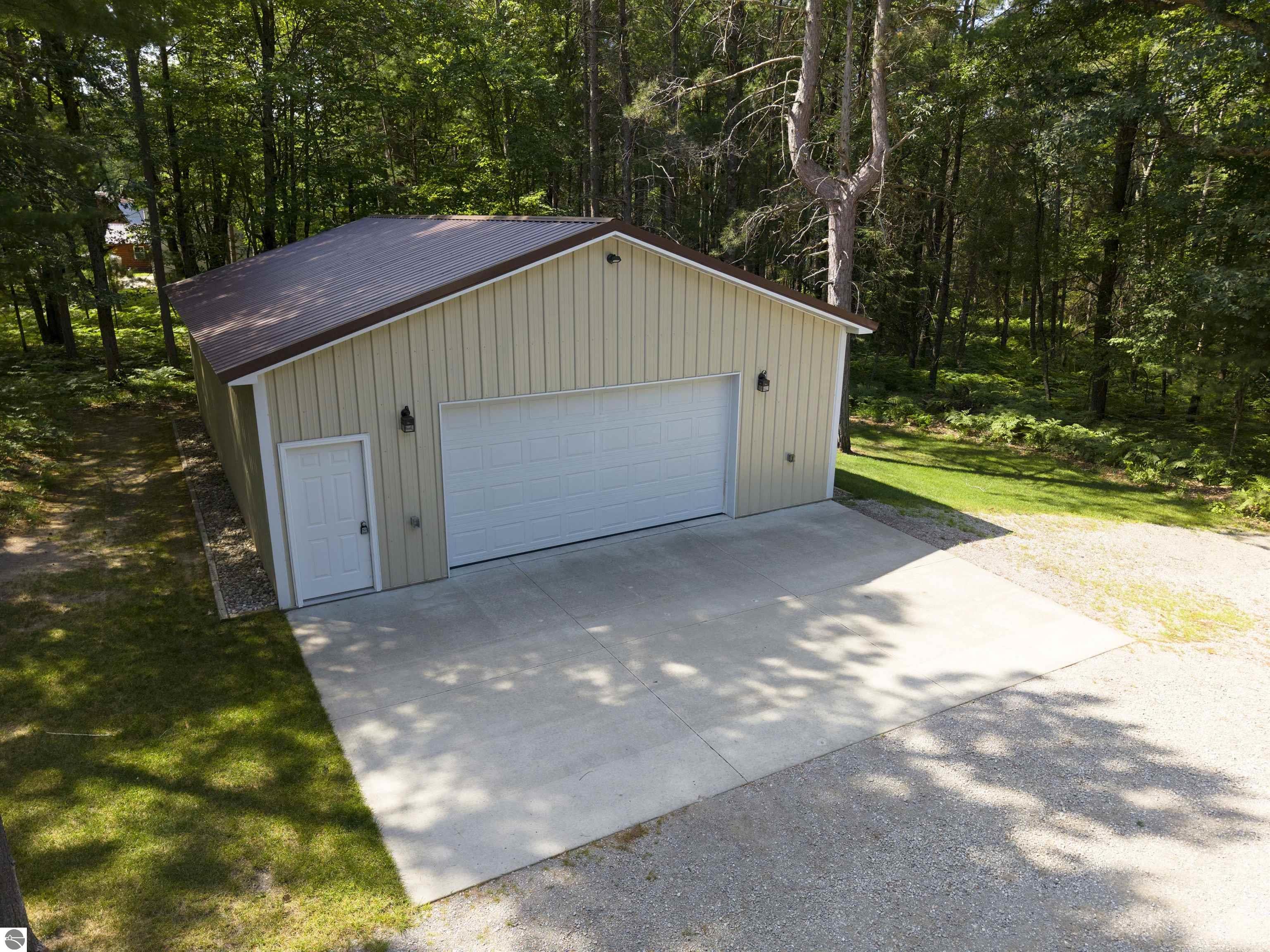 2406 Serenity Pines