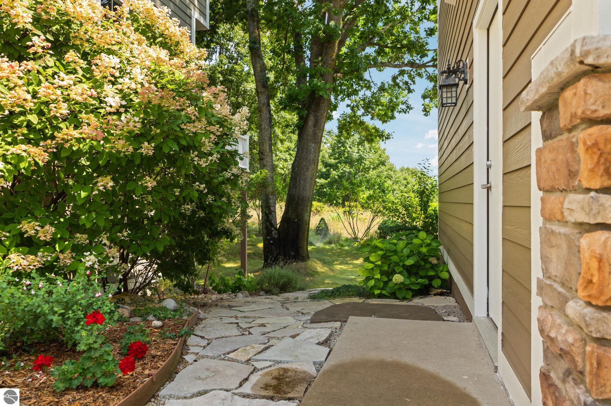 10545 Camrose Circle