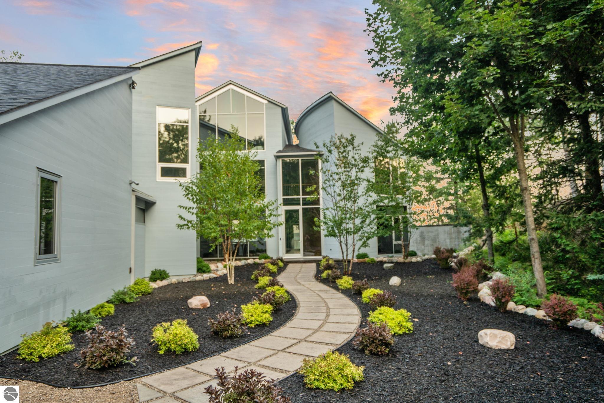 6238 Winters Trail