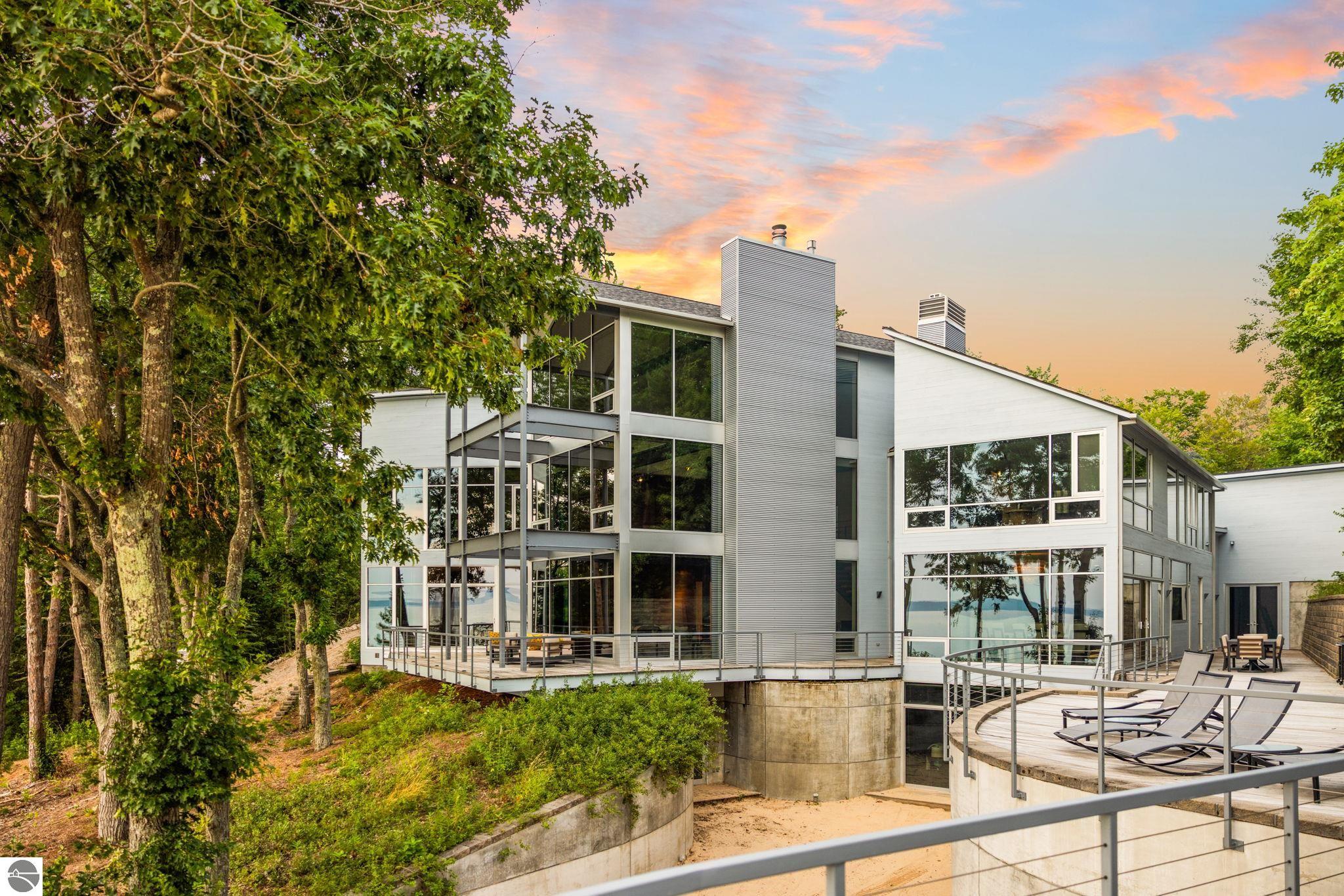 6238 Winters Trail