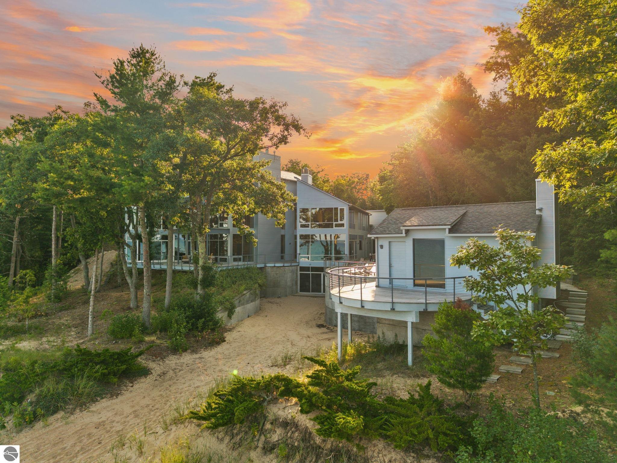 6238 Winters Trail