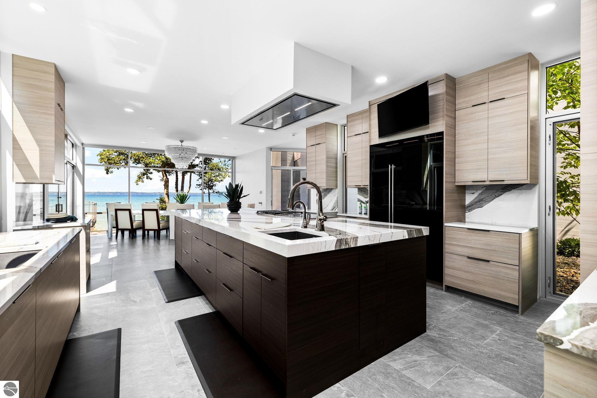 6238 Winters Trail