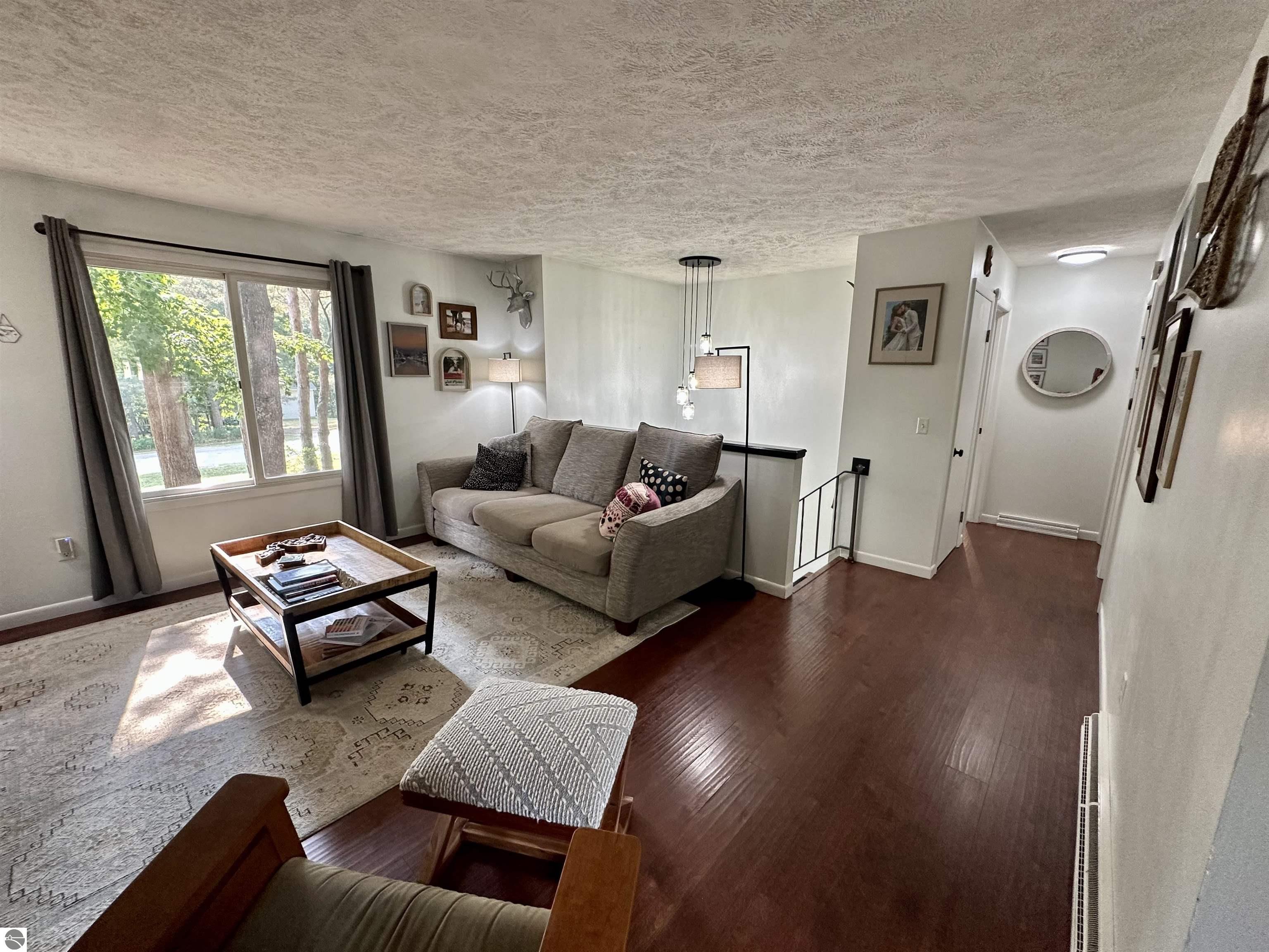 4591 Bridlewood Drive