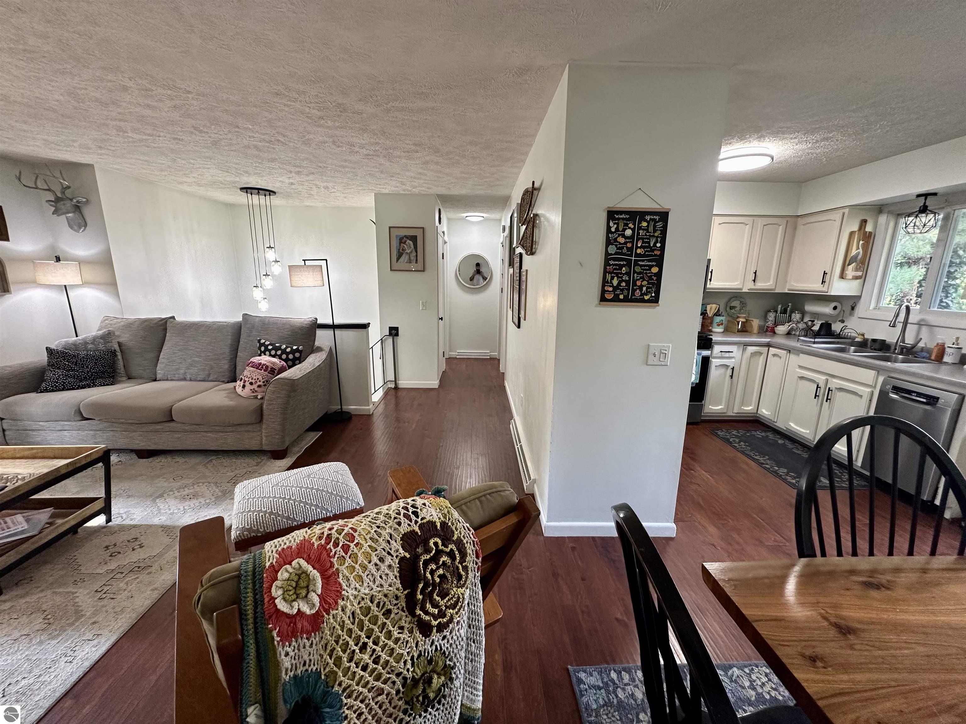 4591 Bridlewood Drive