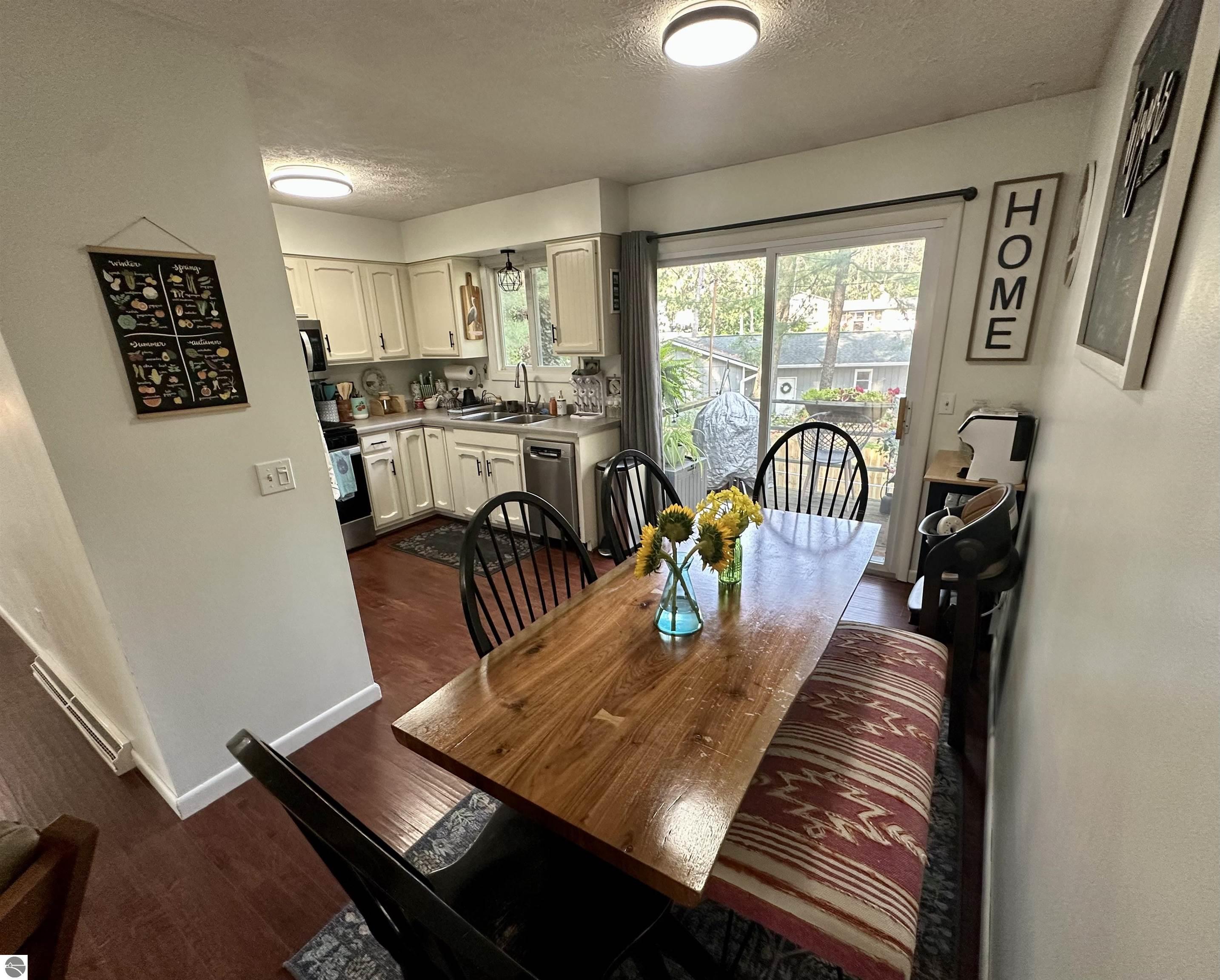 4591 Bridlewood Drive