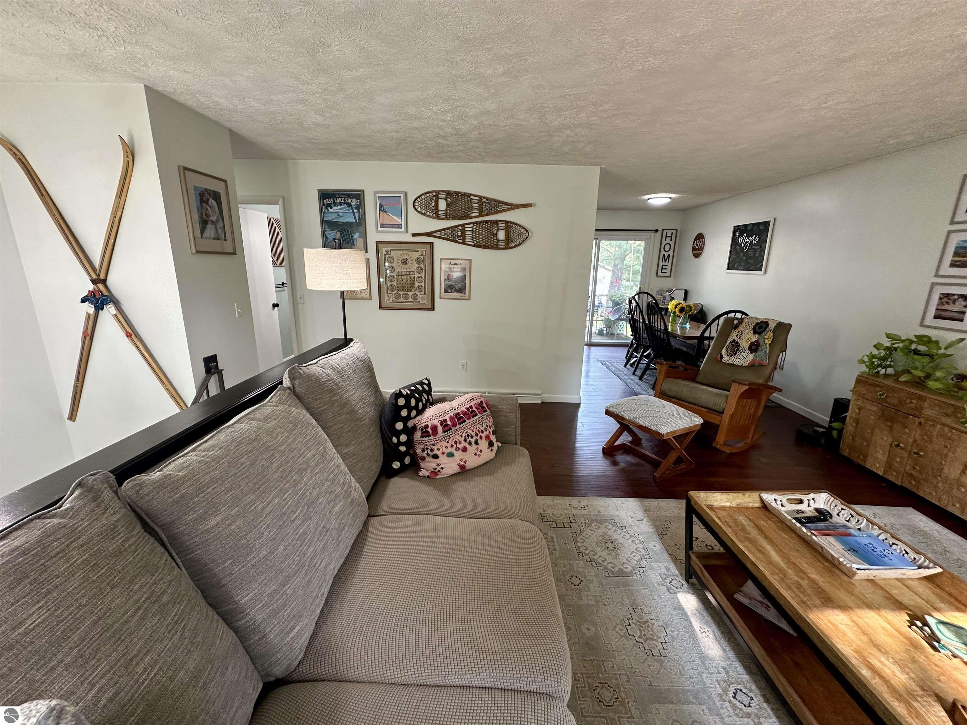4591 Bridlewood Drive