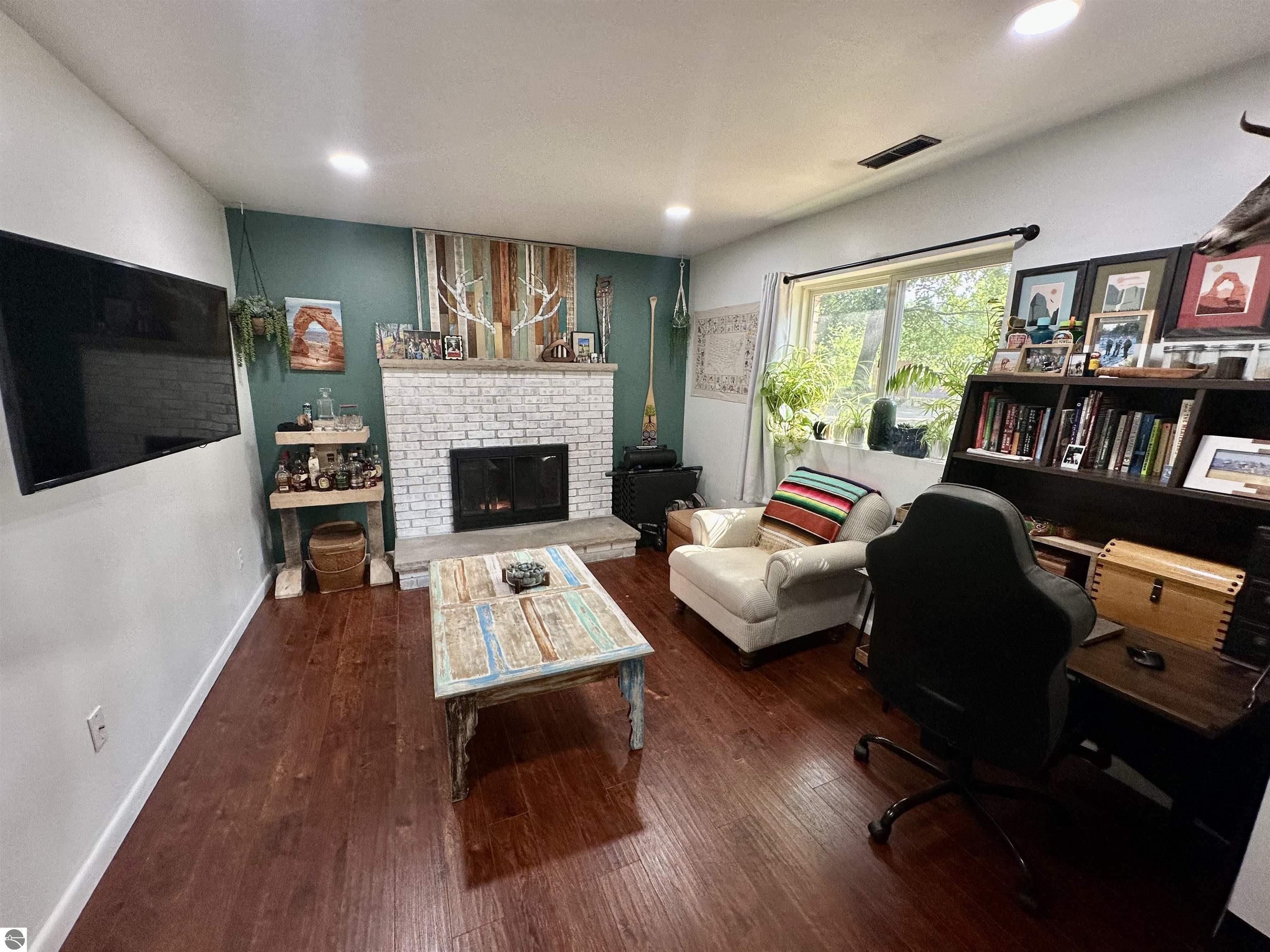4591 Bridlewood Drive