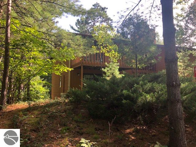3814 Maid Marian Lane