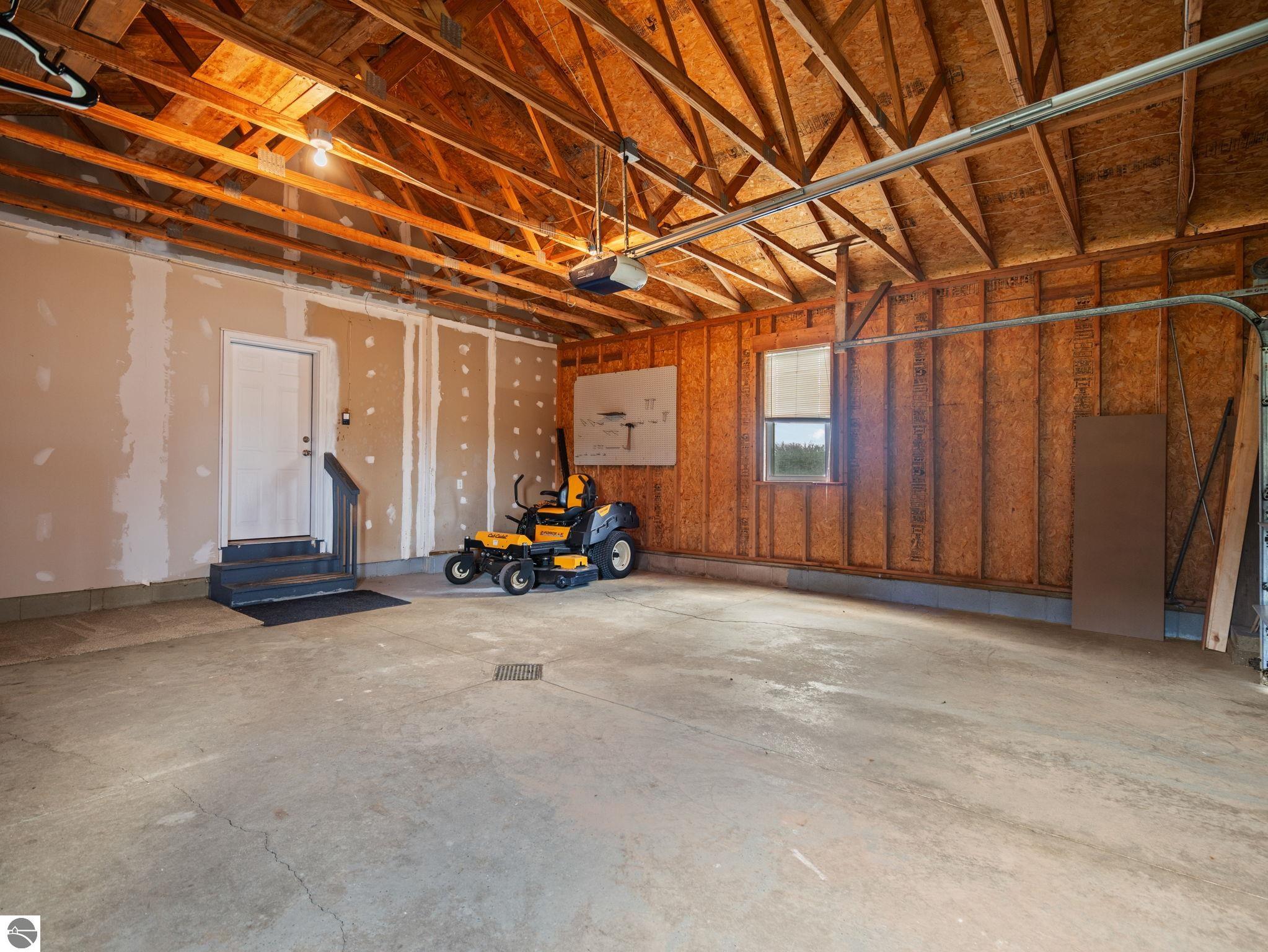 8484 Zue Road