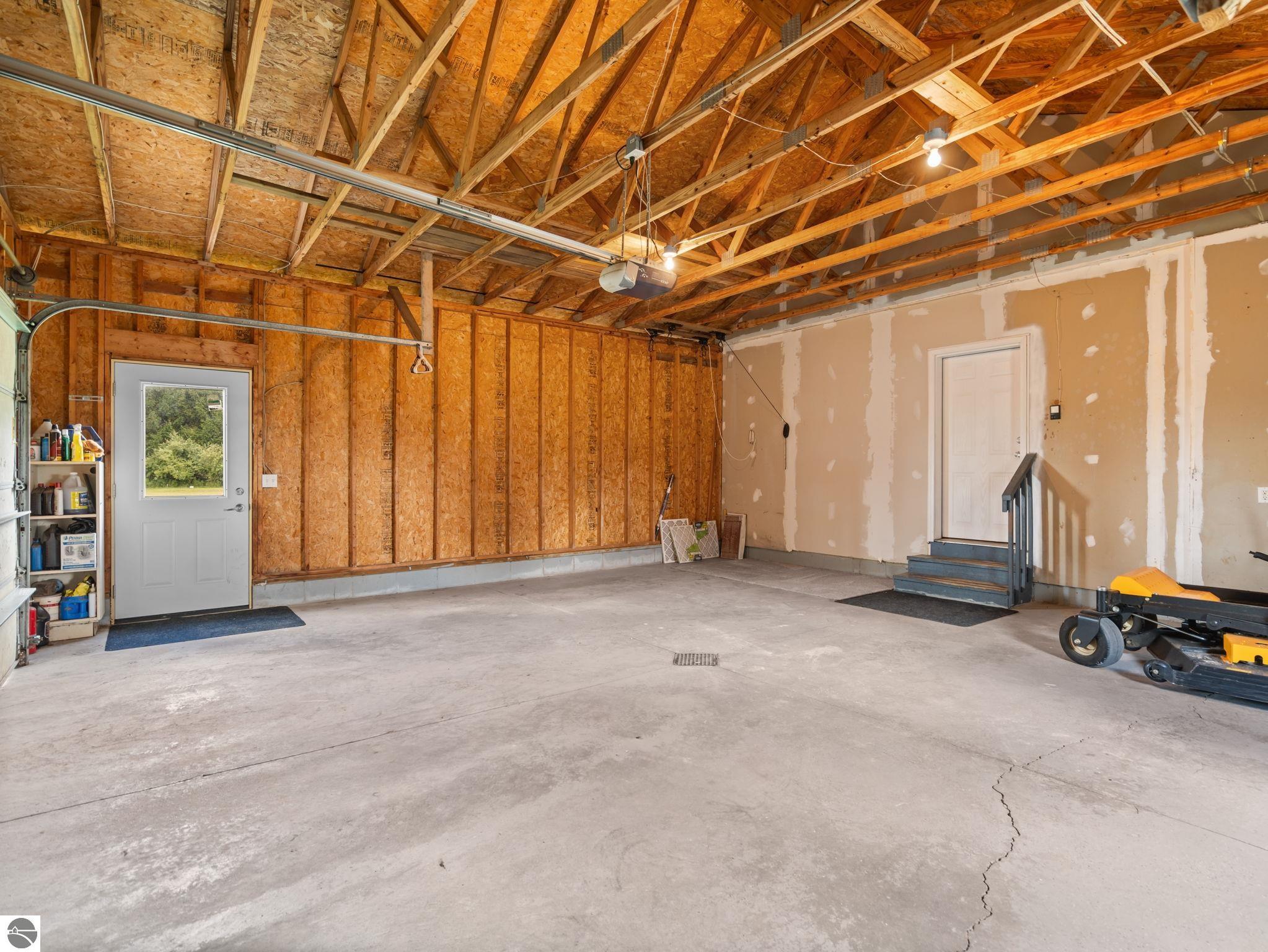 8484 Zue Road