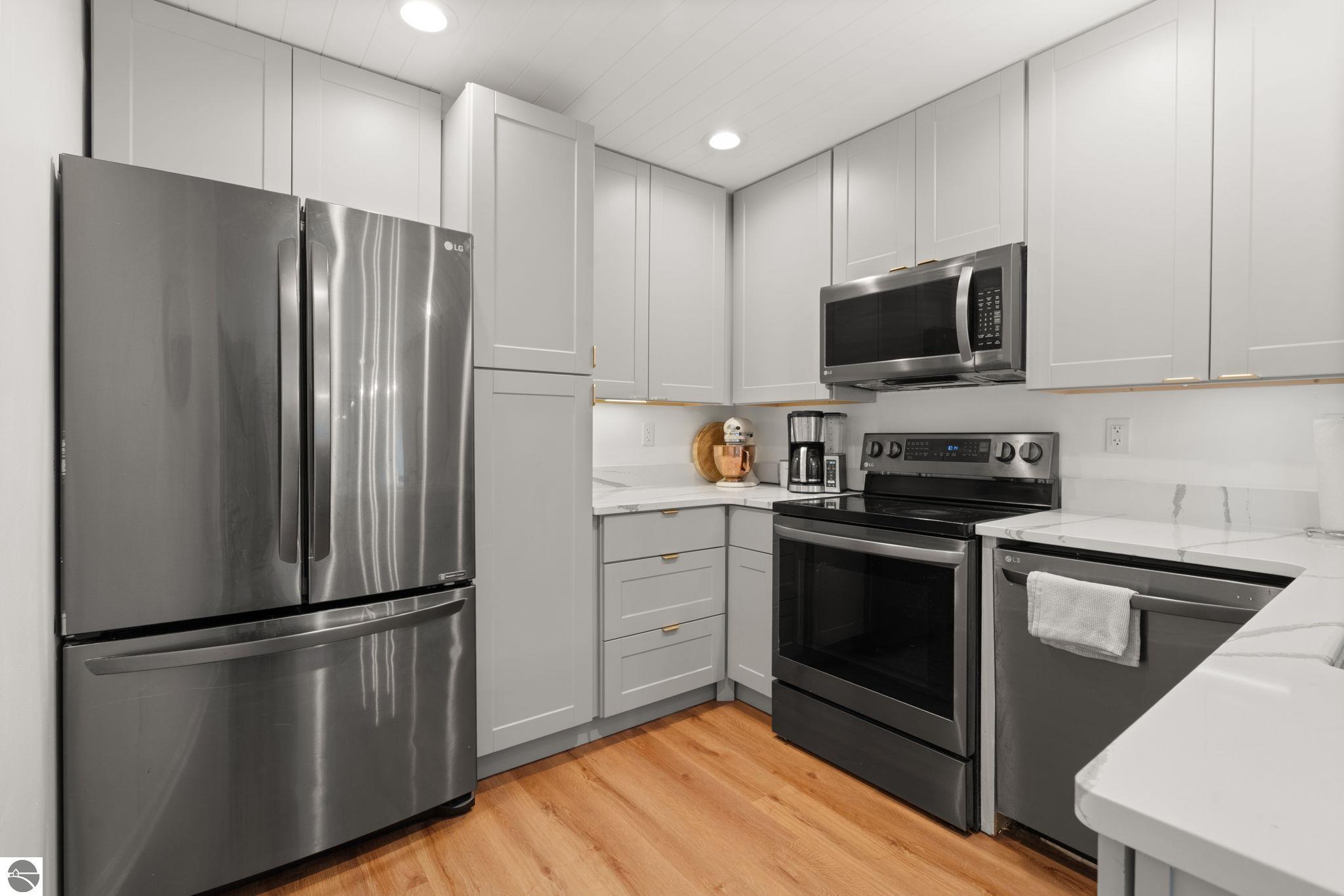 2477 Obervalden