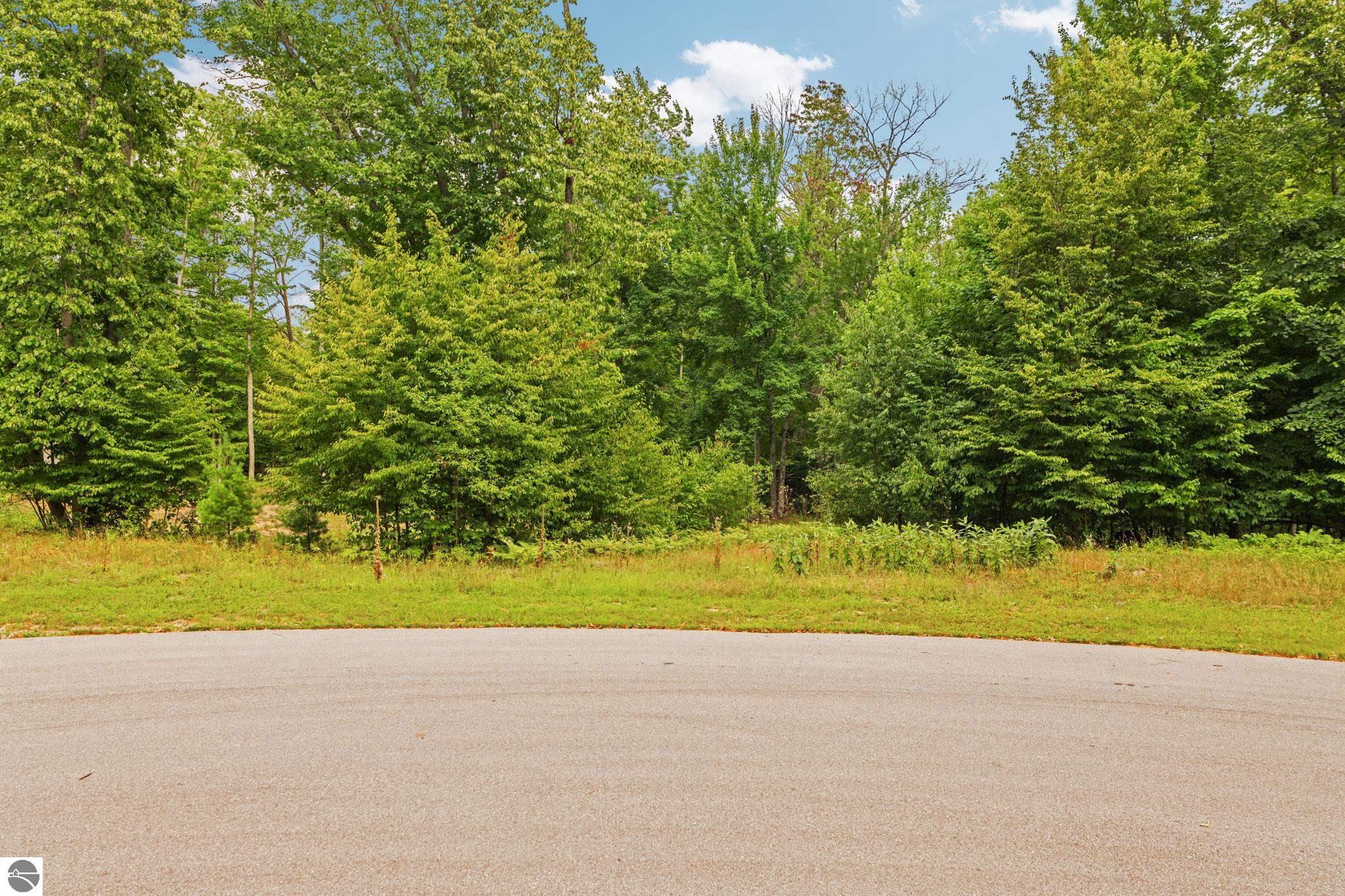 2238 Arbutus Pointe Drive