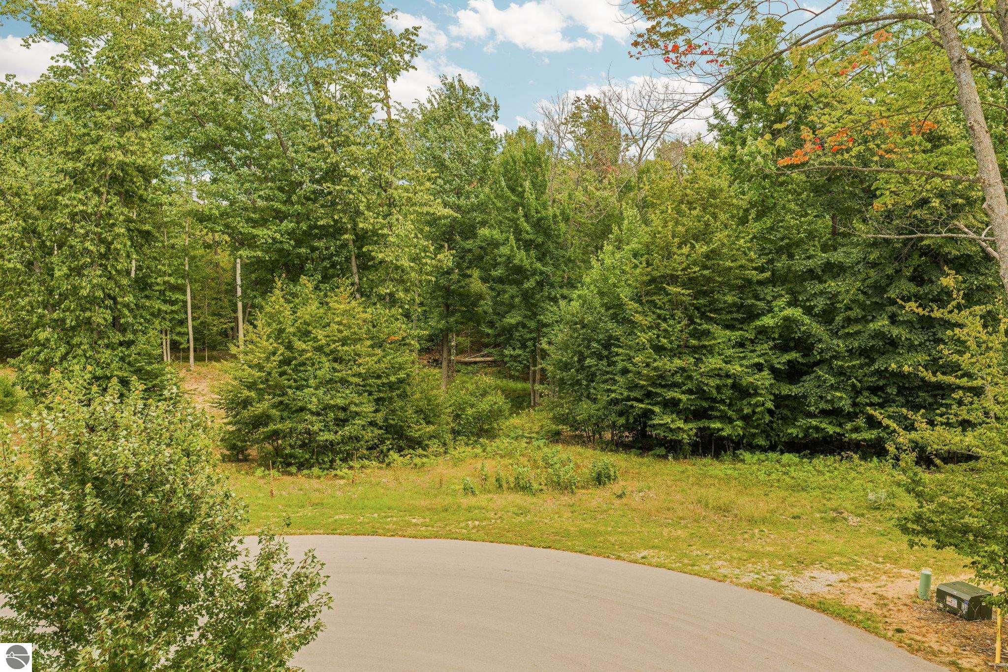 2238 Arbutus Pointe Drive
