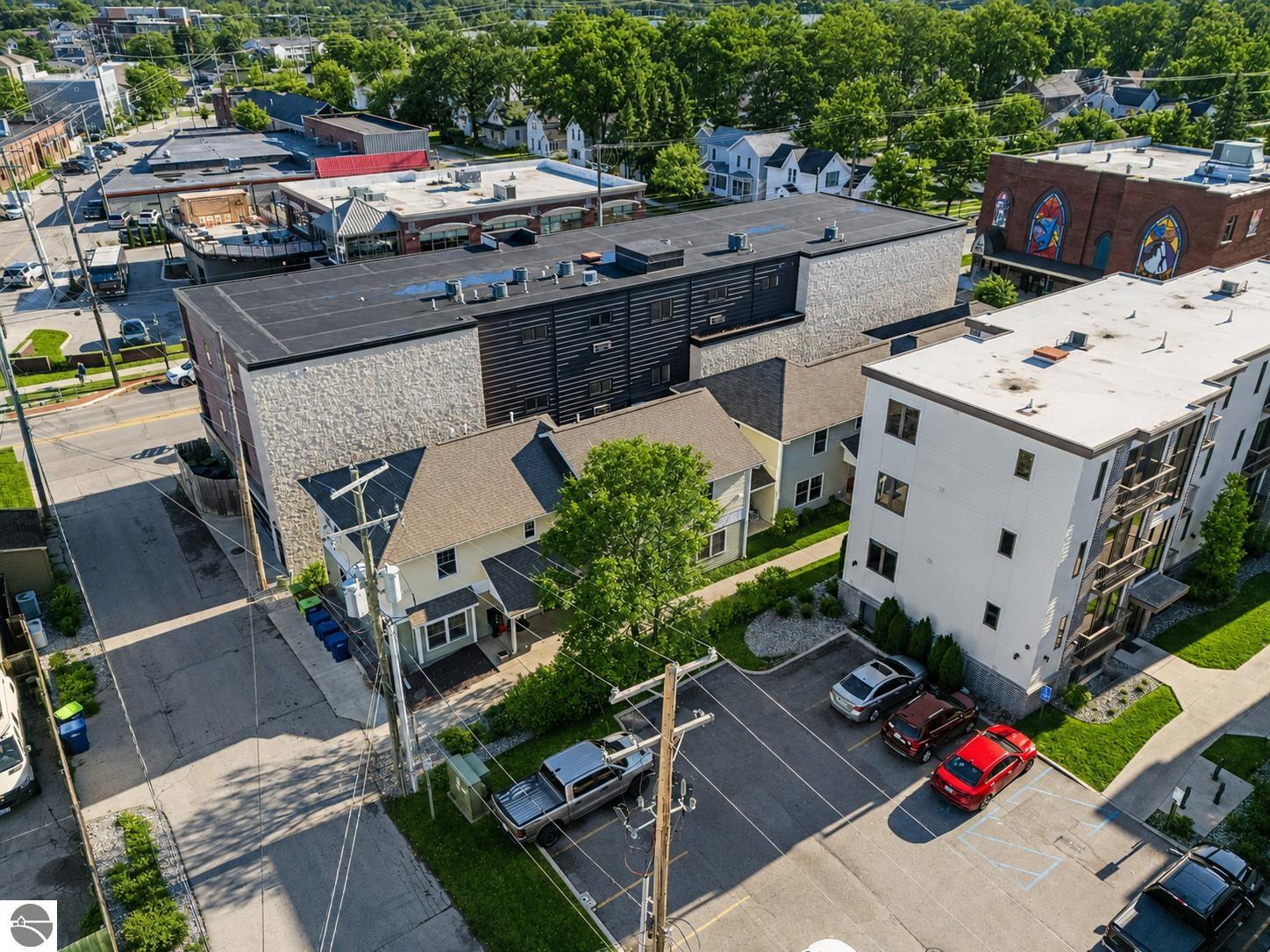 145 E Eighth Street # 109 Unit: #109