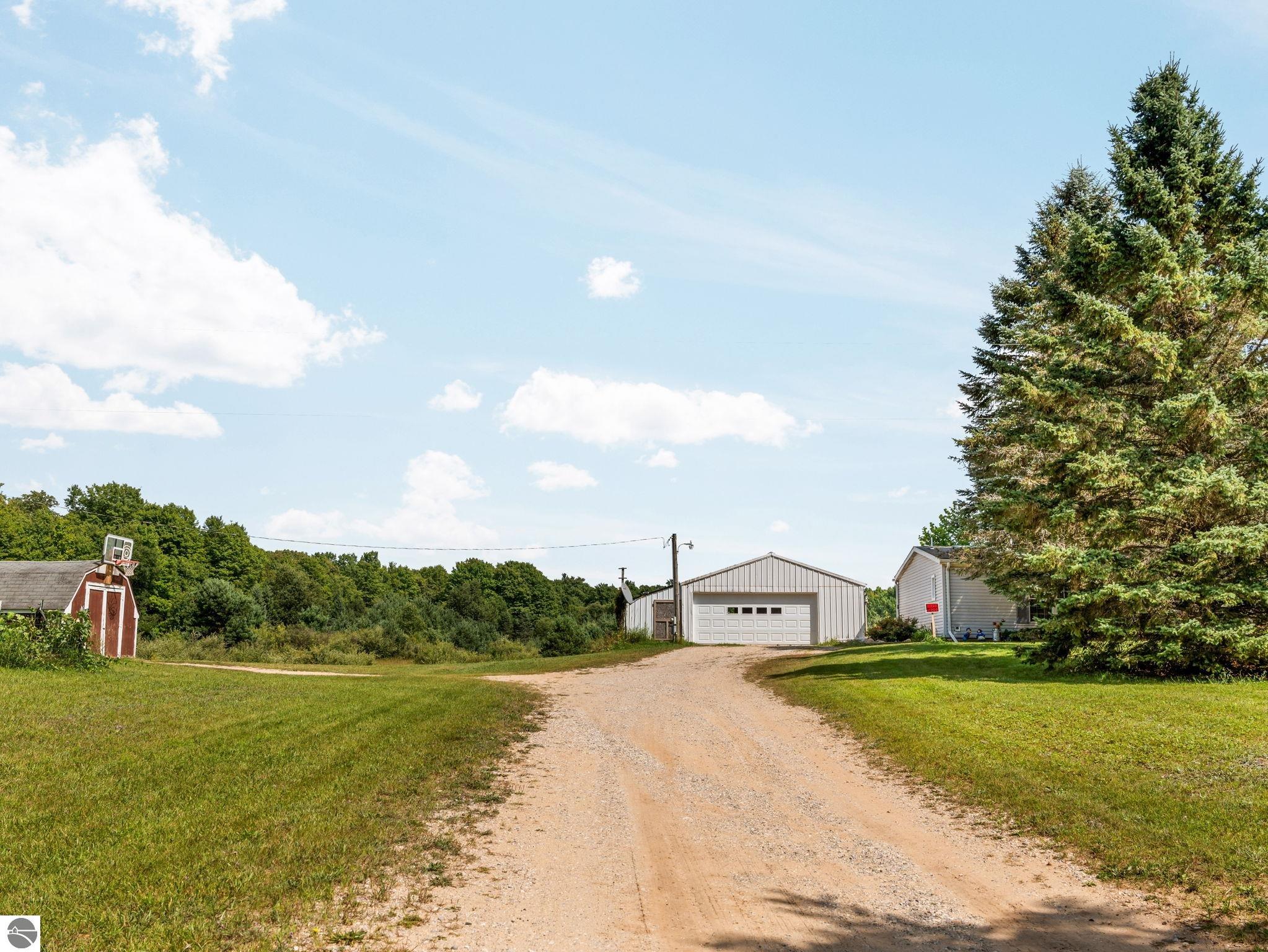 8645 Rahe Road