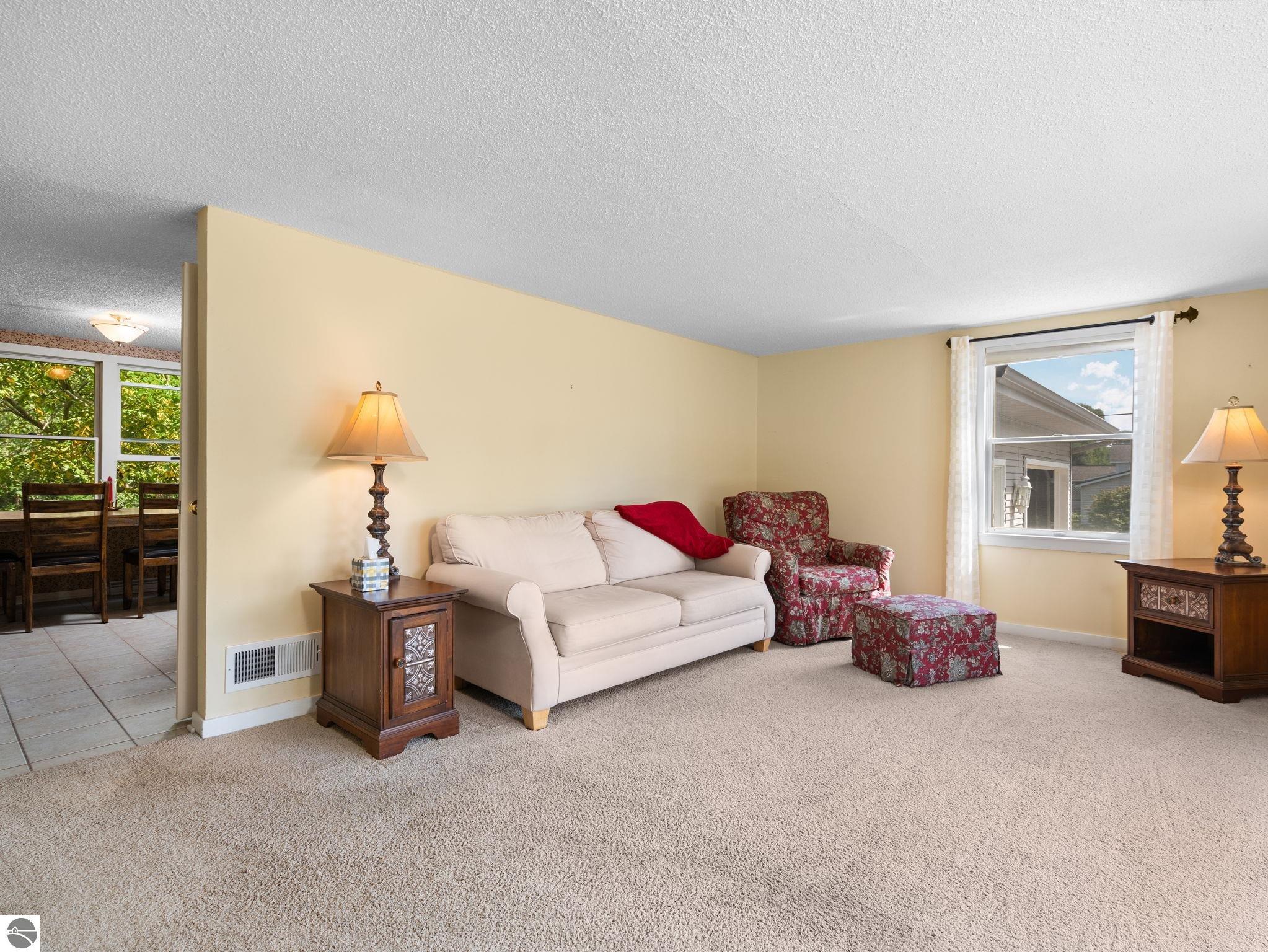 624 Fenton Street