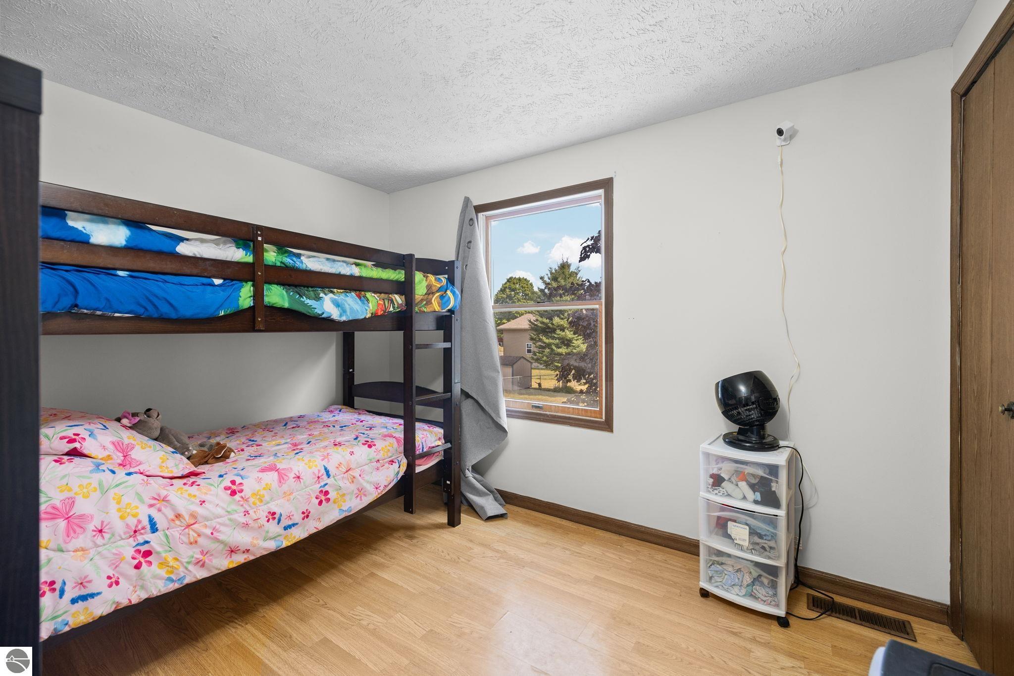 3137 Horseshoe Drive