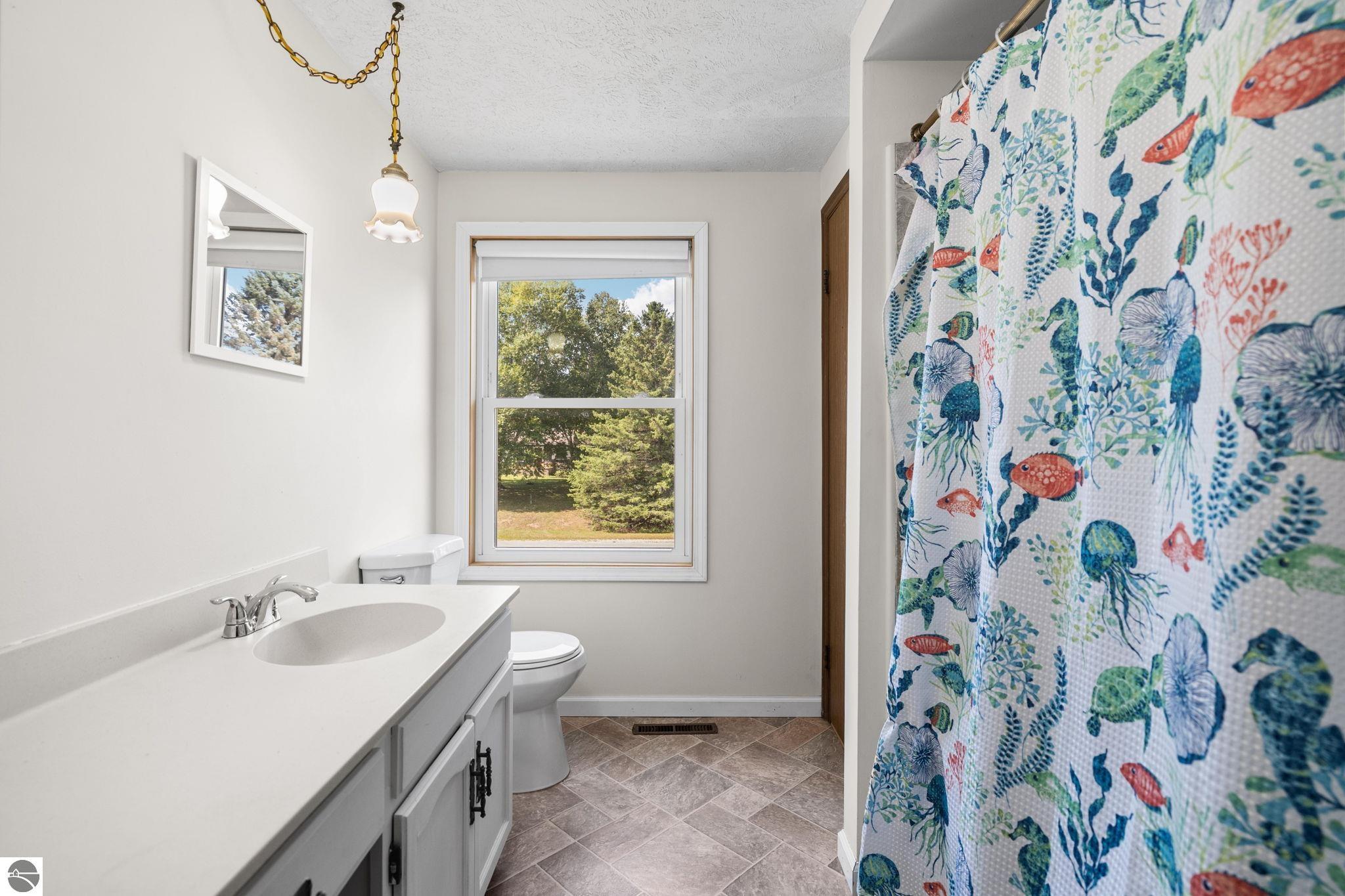 3137 Horseshoe Drive