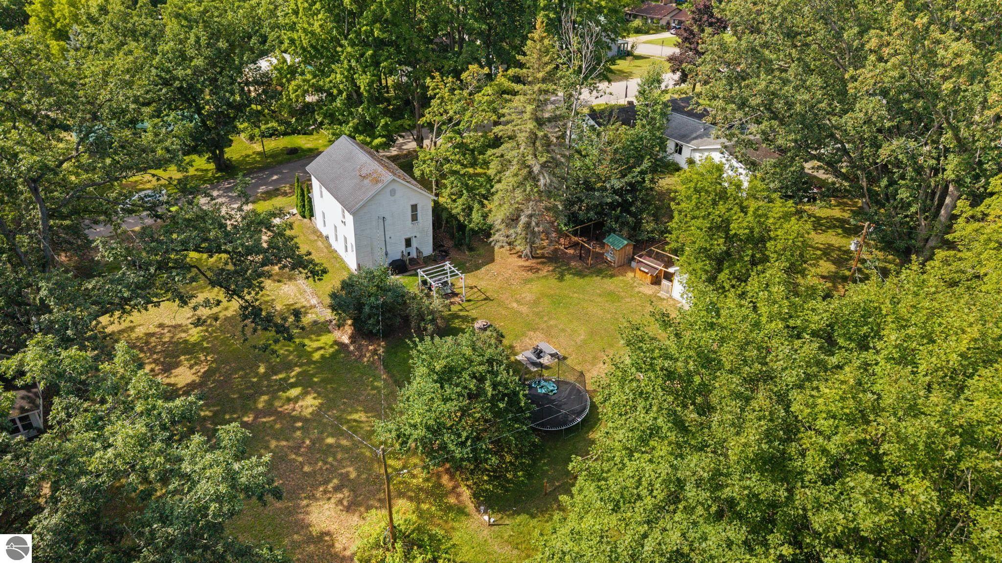 121 Front Street