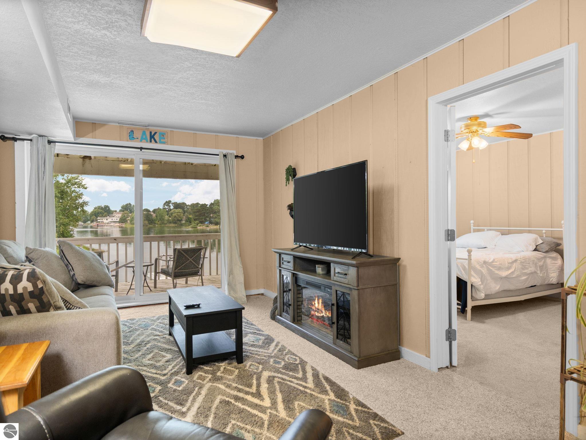 5176 Highland Drive