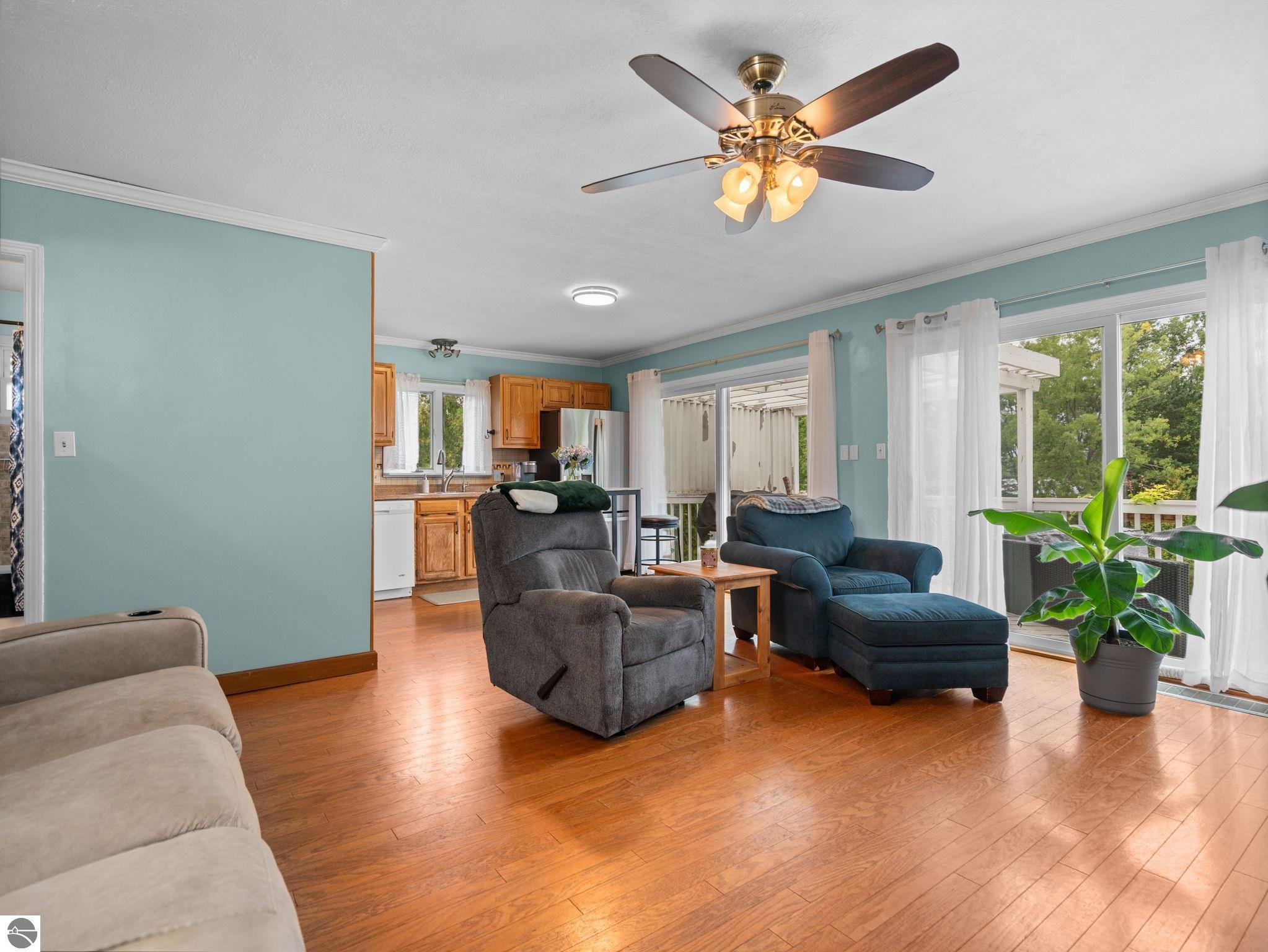 5176 Highland Drive