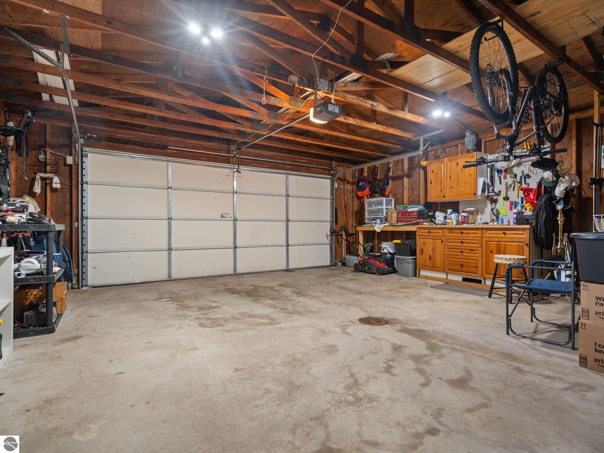 5176 Highland Drive