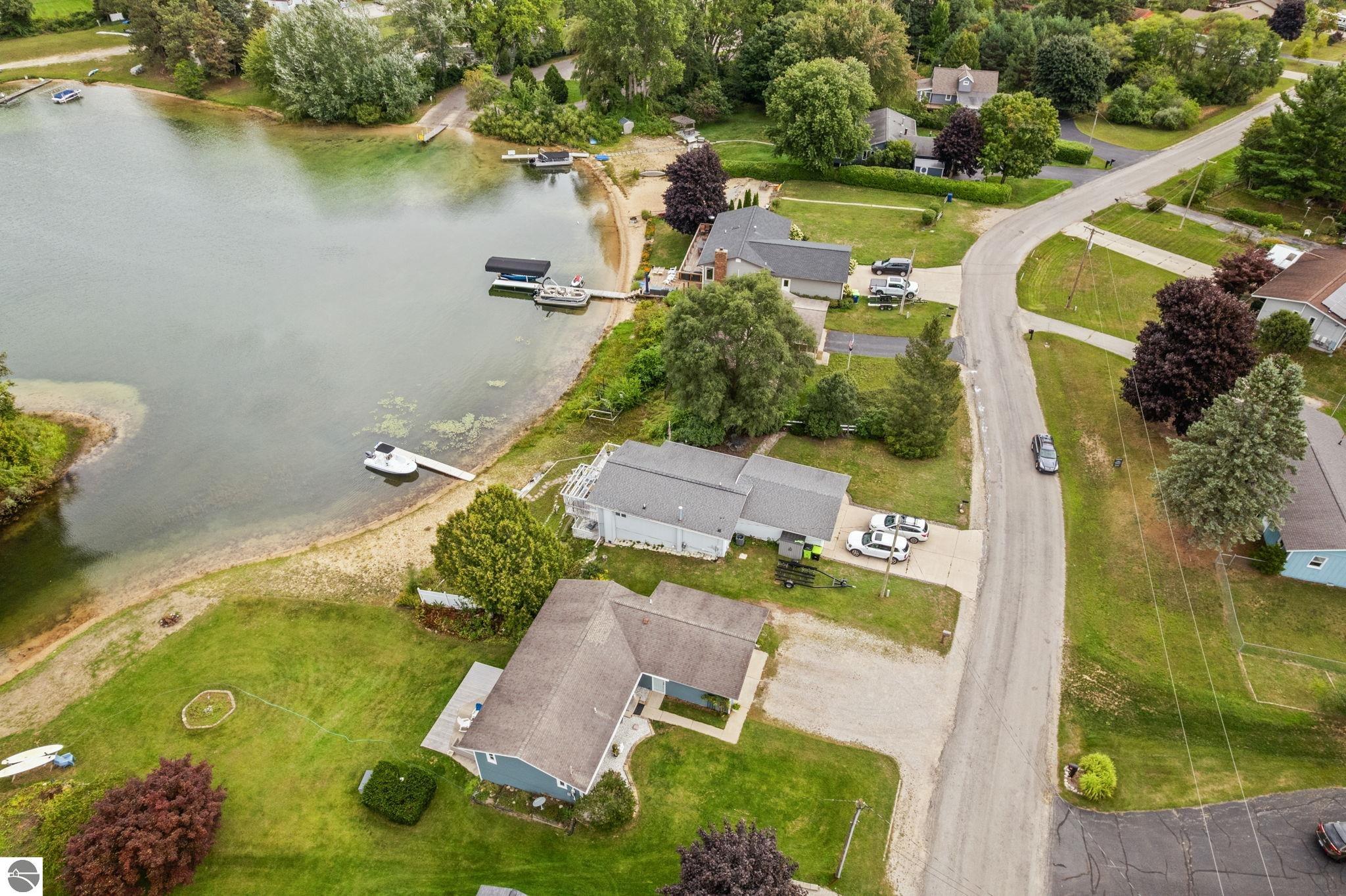 5176 Highland Drive