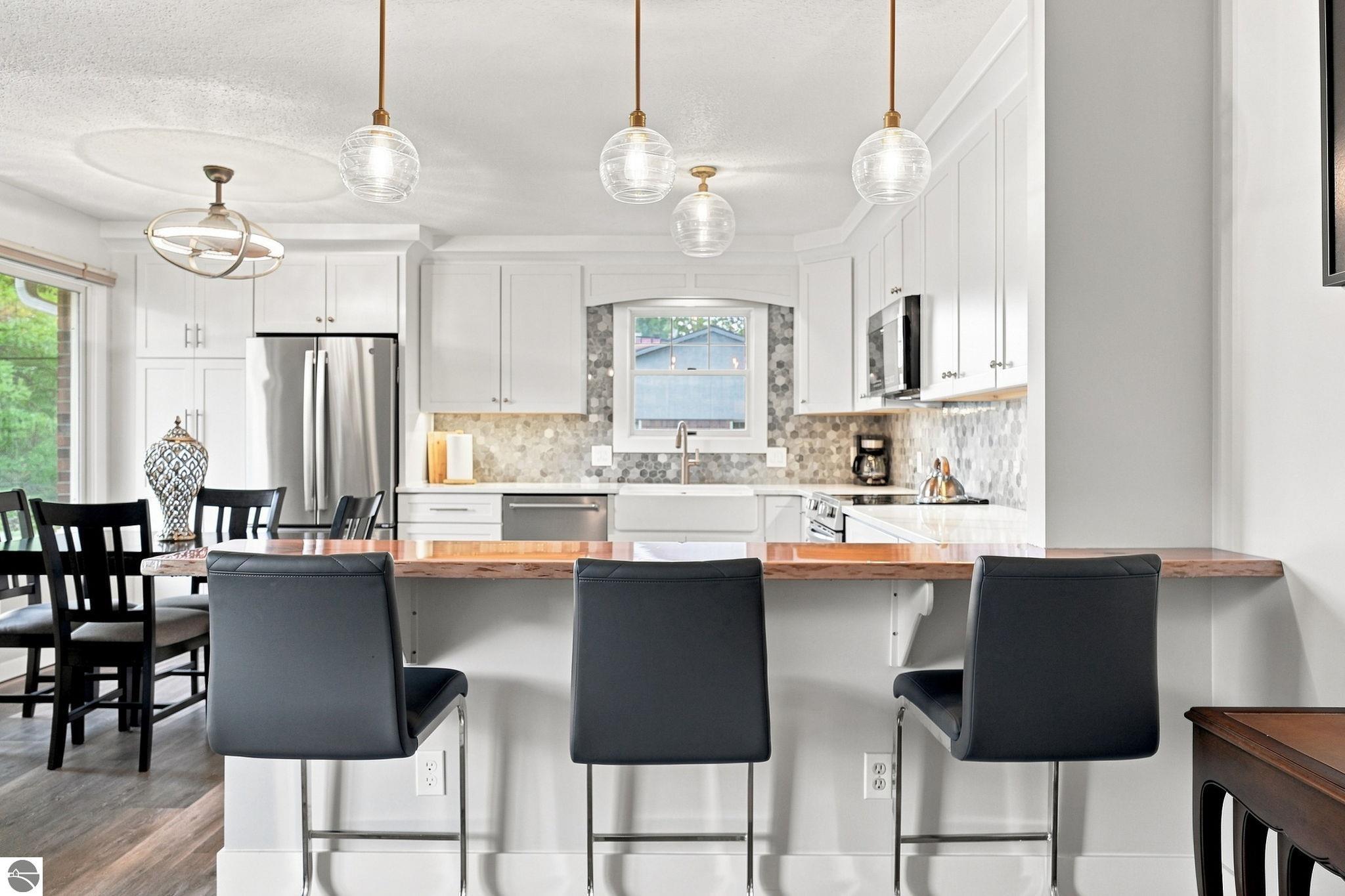 6003 Golfcrest Drive # 7 Unit: #7