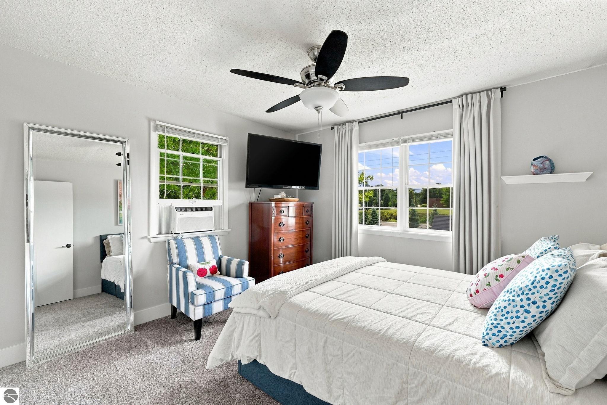 6003 Golfcrest Drive # 7 Unit: #7