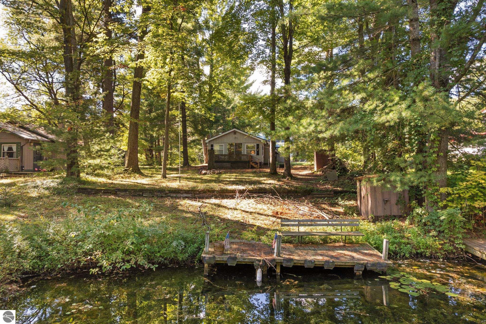 7283 NE County Road 612